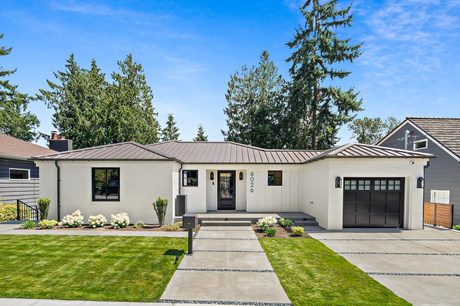 IHR_07212025_BL_6026 52nd Ave NE-10.jpg