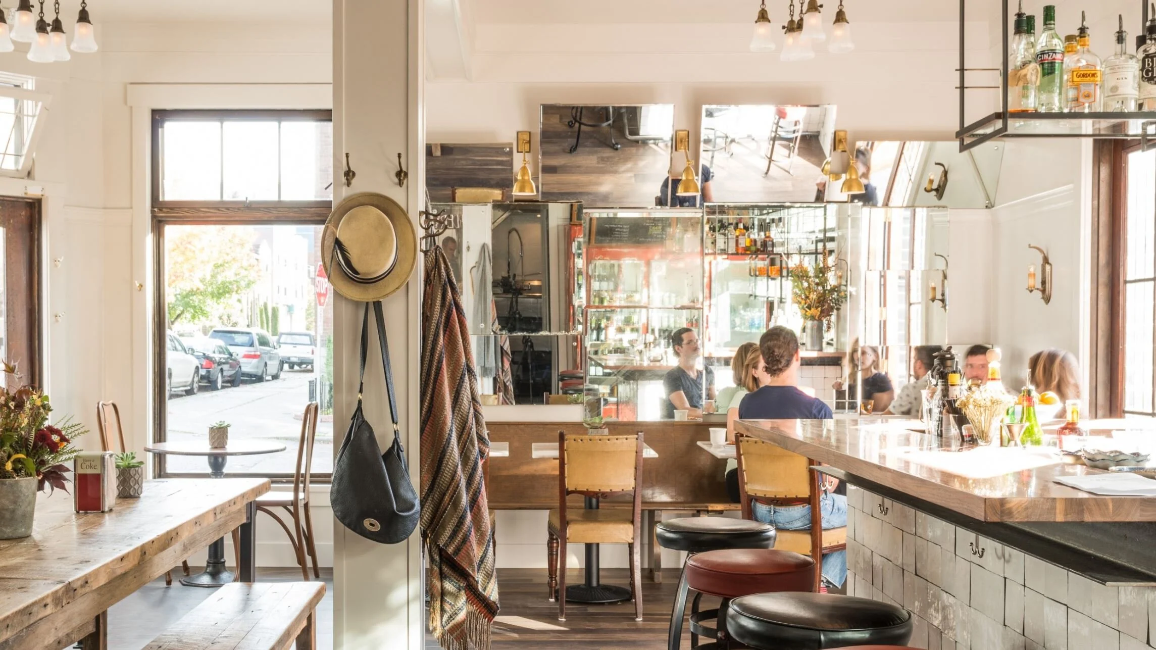 Harry's Fine Foods | Interior Design Assistance