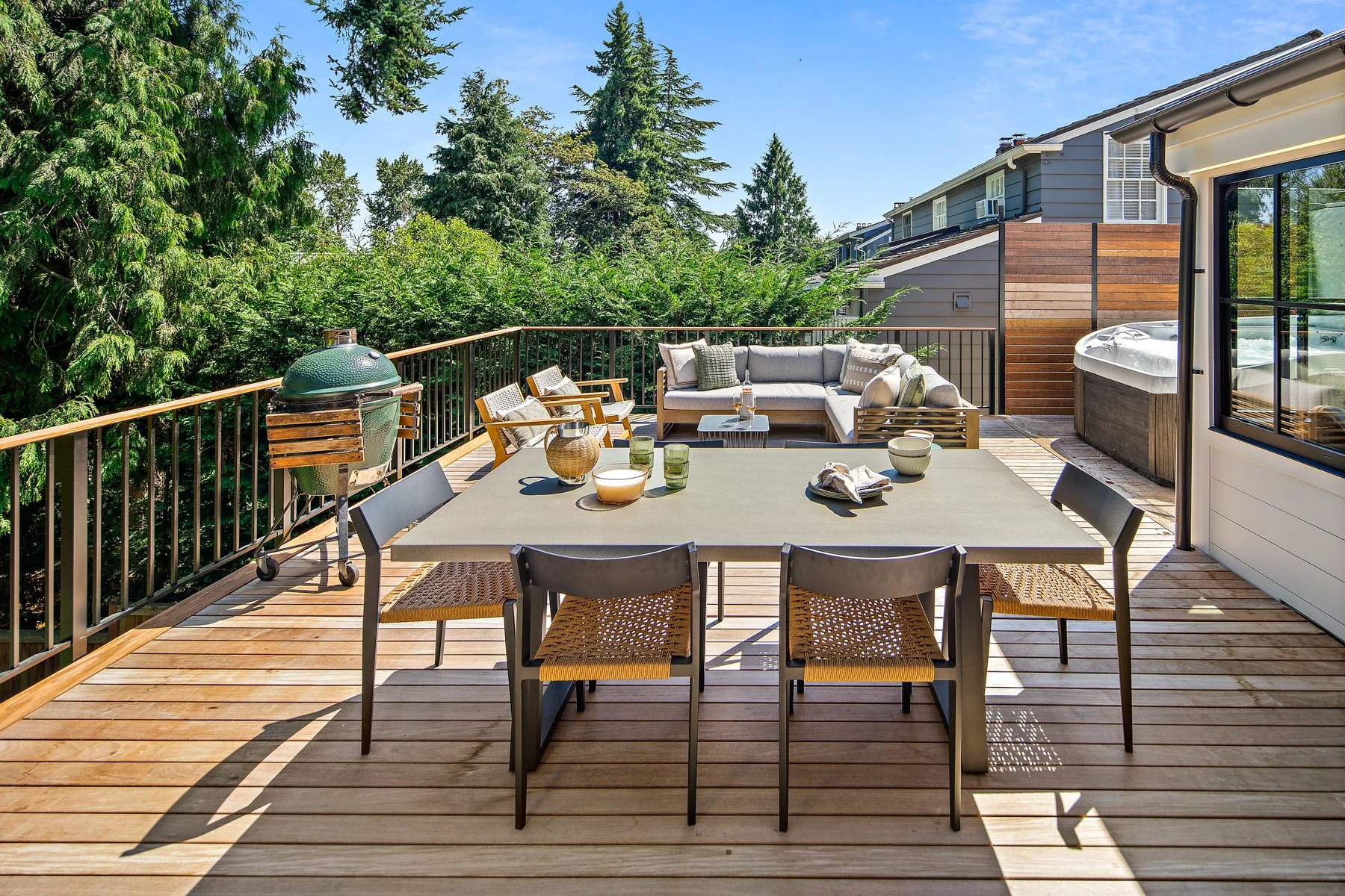 IHR_07212025_BL_6026 52nd Ave NE-32.jpg