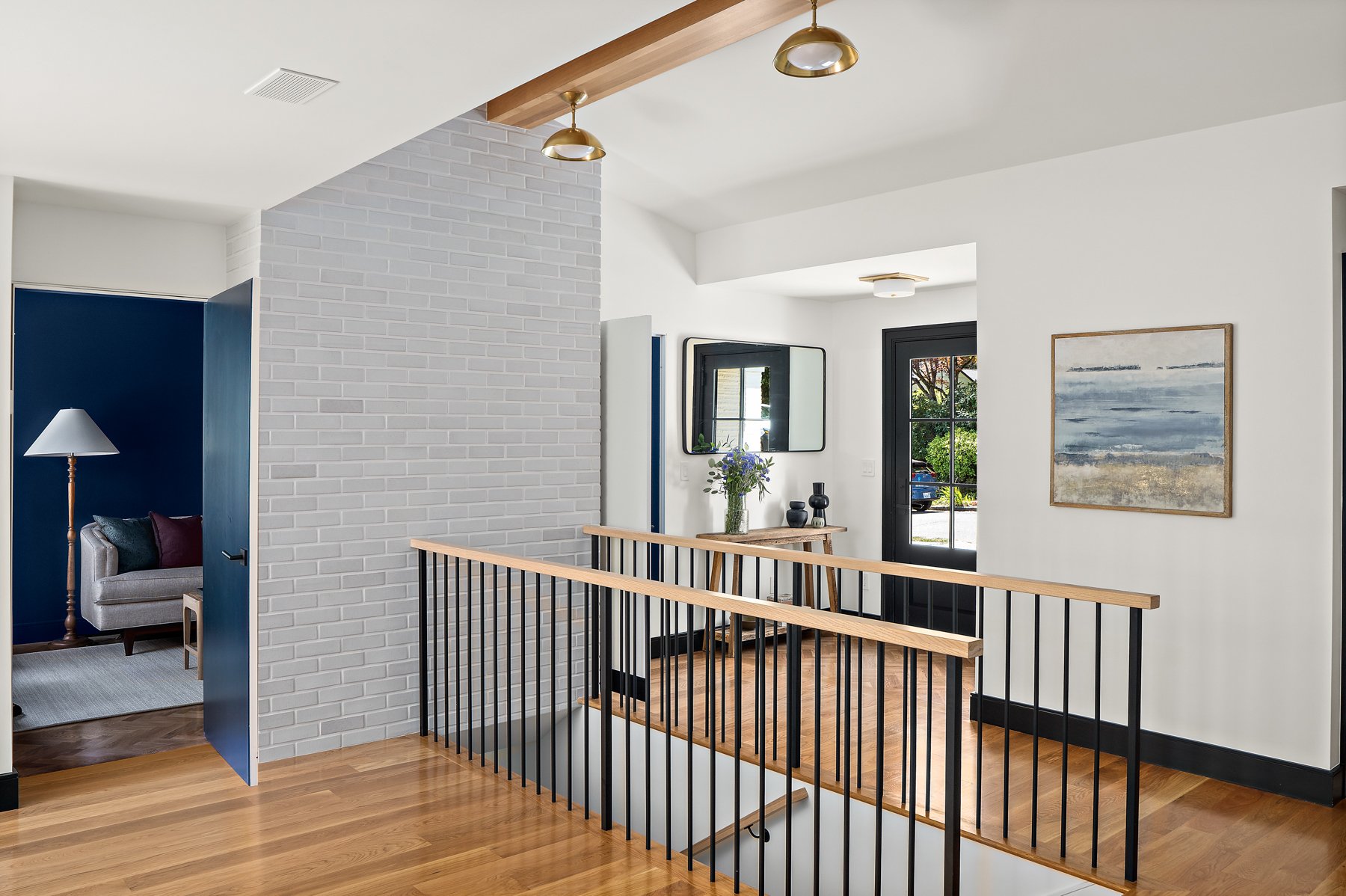 IHR_07212025_BL_6026 52nd Ave NE-15.jpg