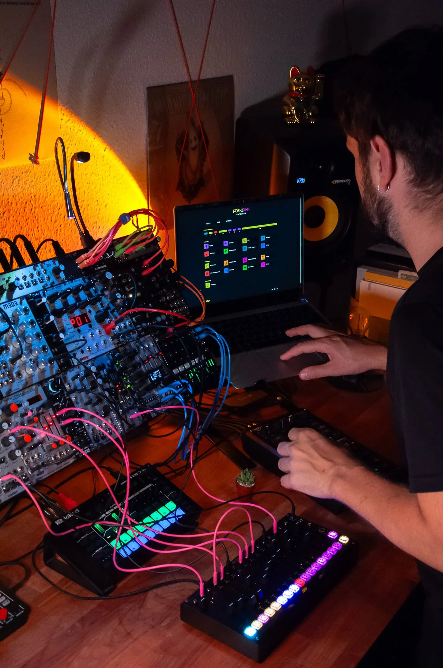 Faderpunk action shot 1_small.jpg