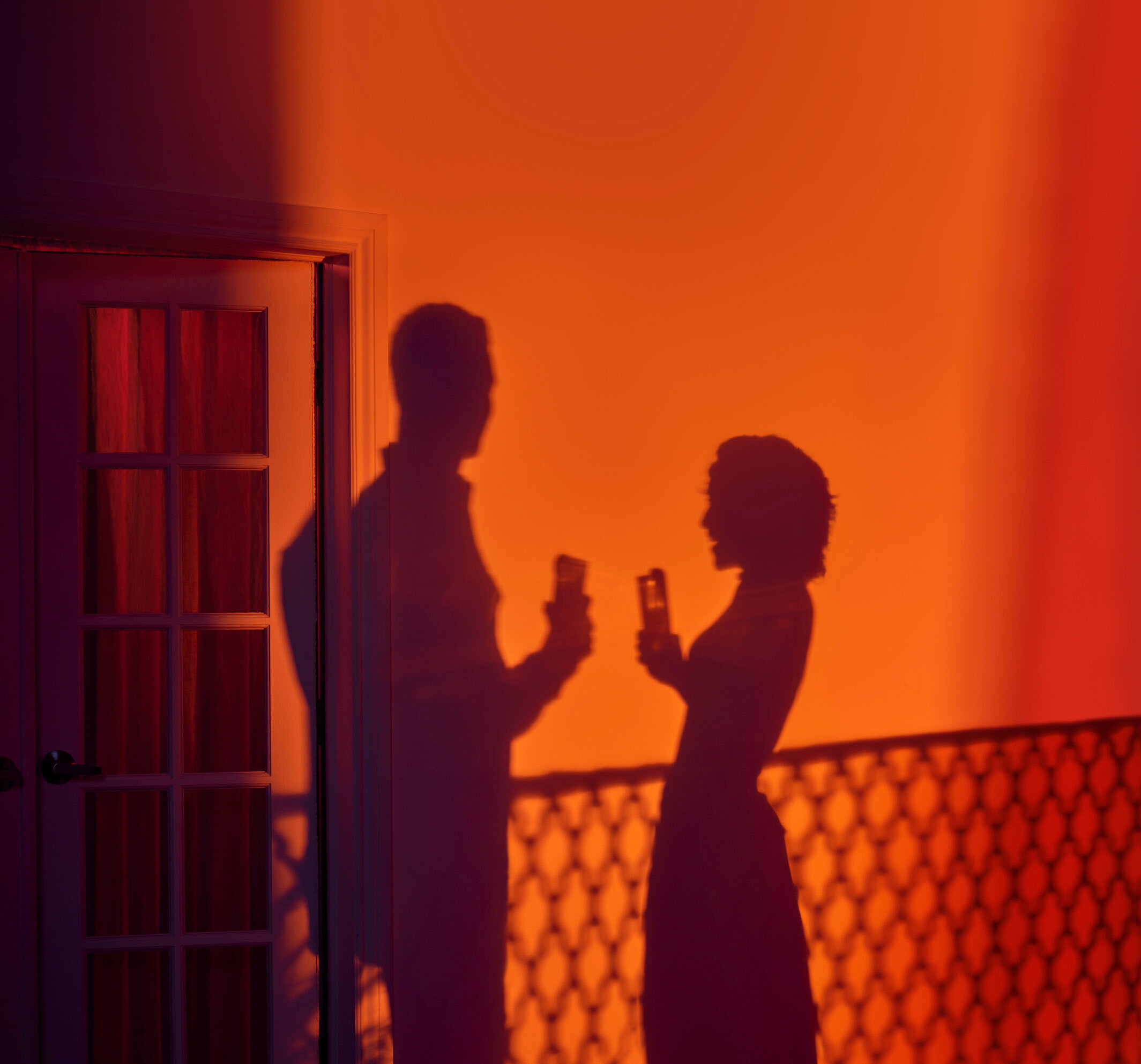 BeamSuntory_Silhouette_TwoDancing_1111_Hero-2sm.jpg