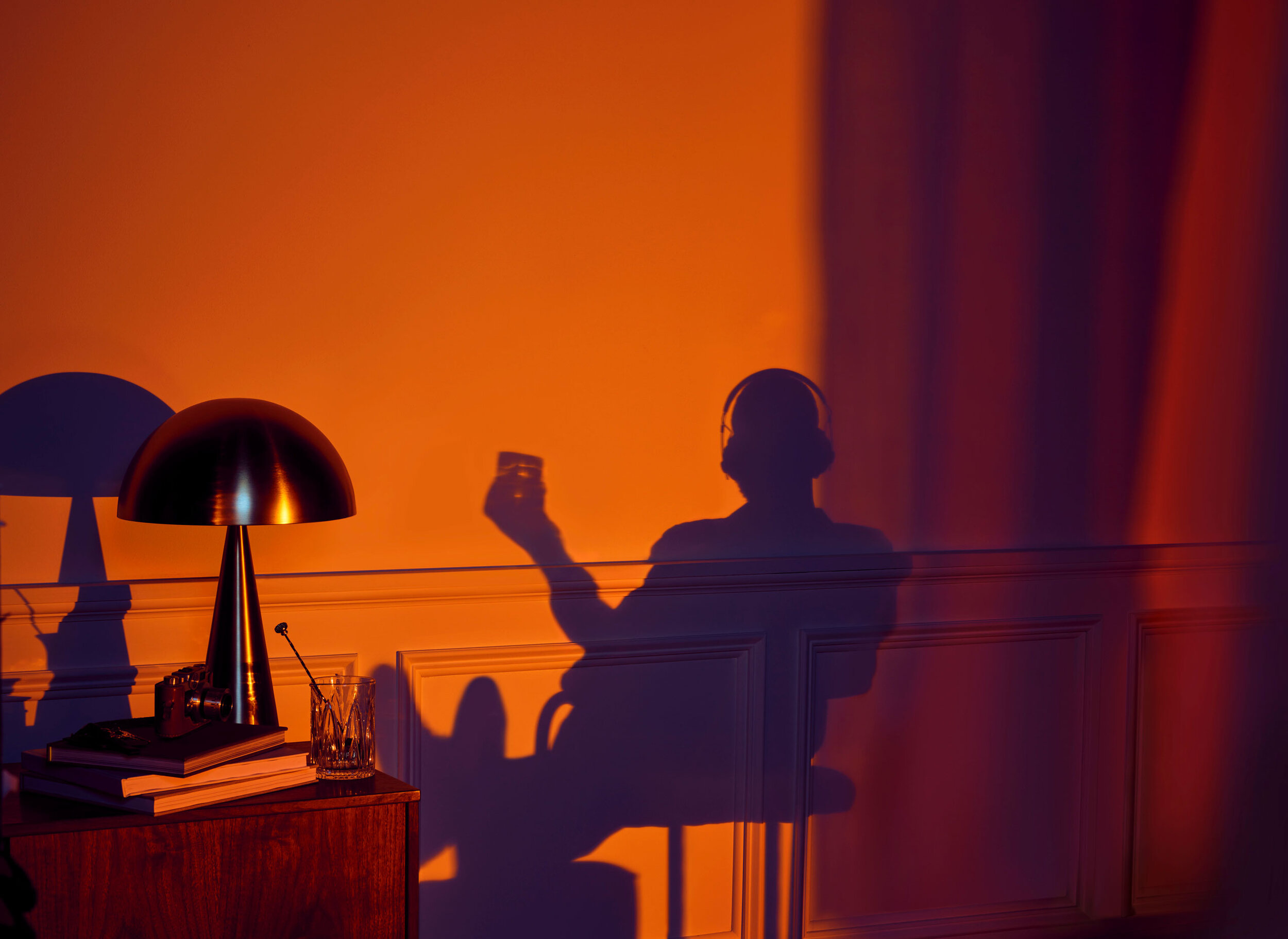BeamSuntory_Silhouette_Bench_1142_Hero-4sm.jpg