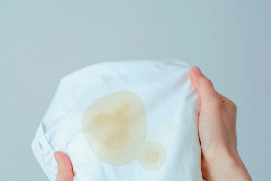 how to get oil stains out of fabric