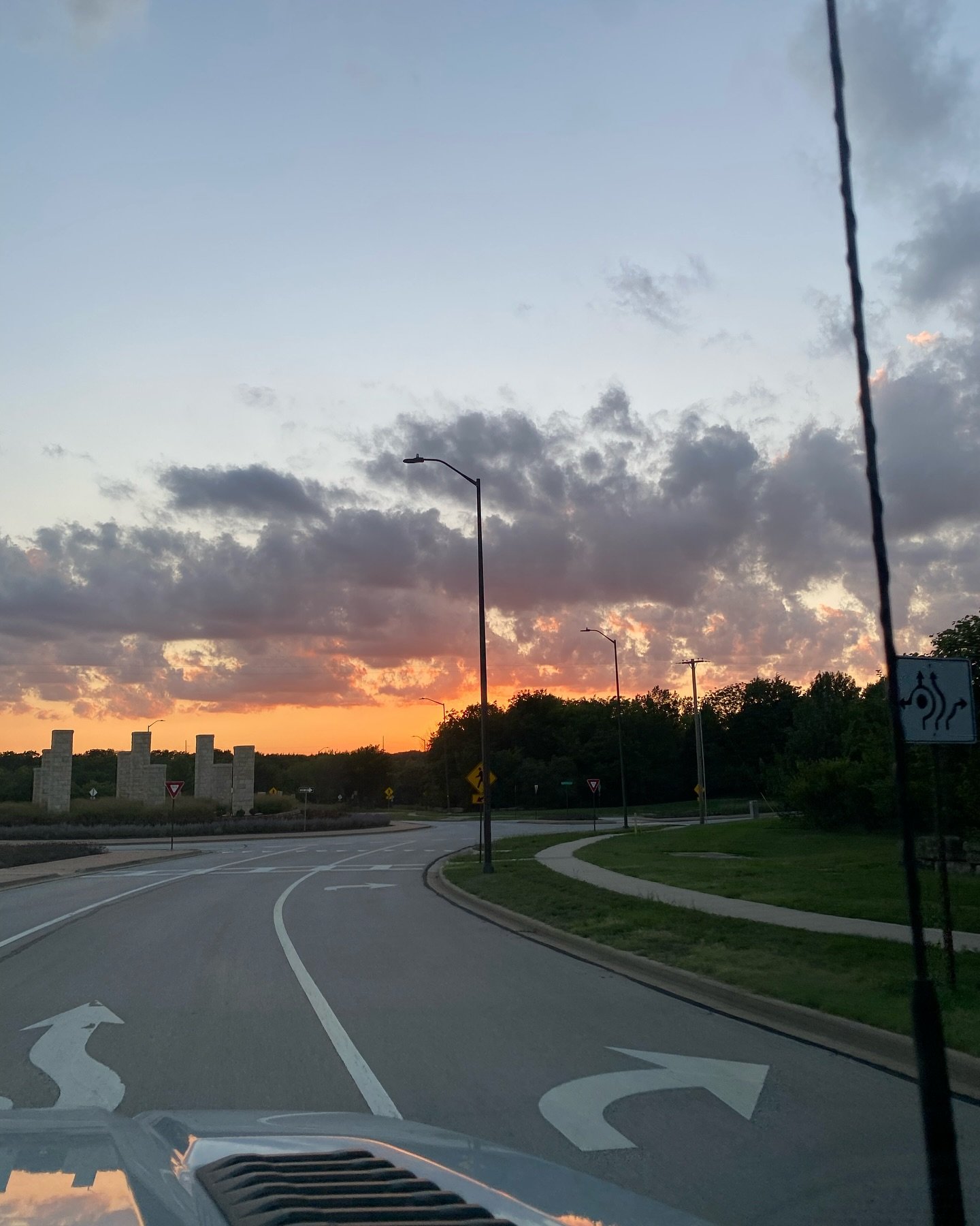 Have I posted a story a reel and now a post on tonight&rsquo;s sunset? Yes, yes I have. Did we stop more than one time and pull off the road to try to get a good shot? Again yes. Did we succeed? Absolutely not. The original was way too good. 
&ldquo;