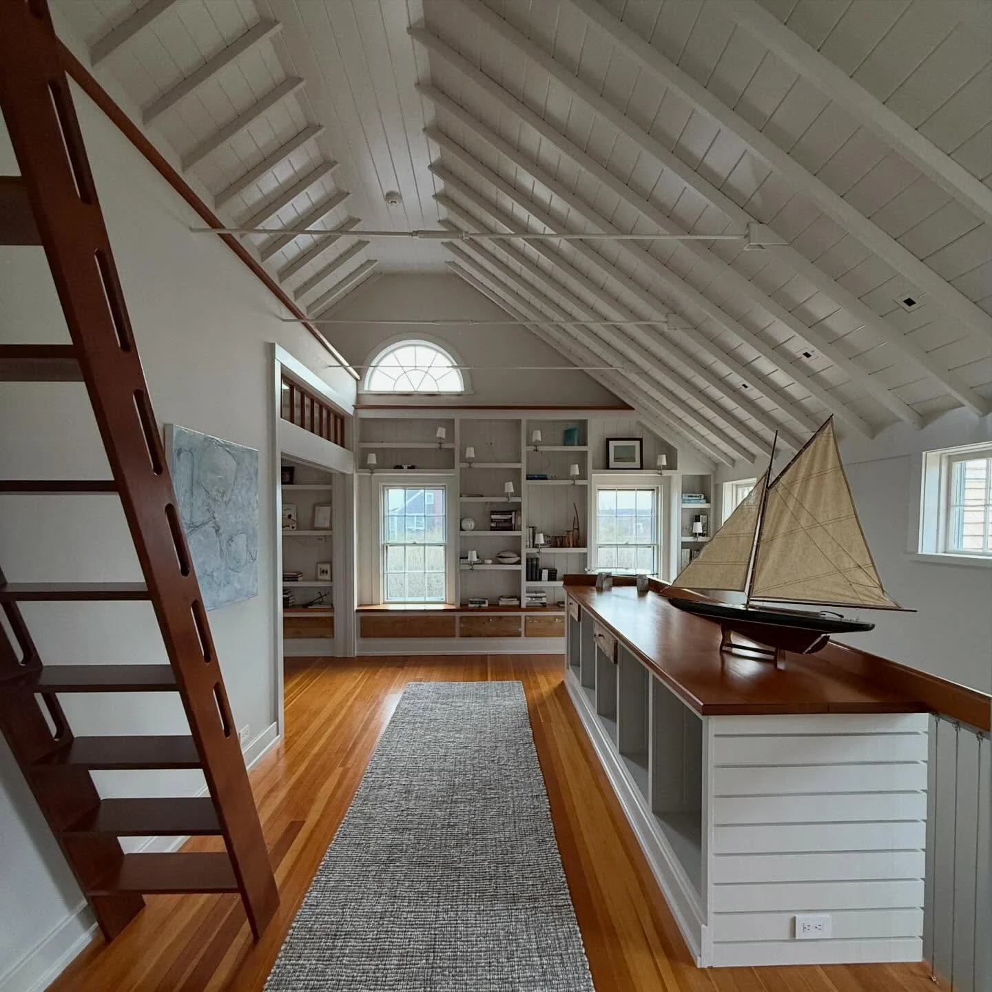 Final day on a Nantucket renovation that pushed every timeline and every detail.

One of the island&rsquo;s great houses-brought forward with care, restraint, and a lot of problem-solving along the way, just in time for Daffodil Weekend.

Grateful to