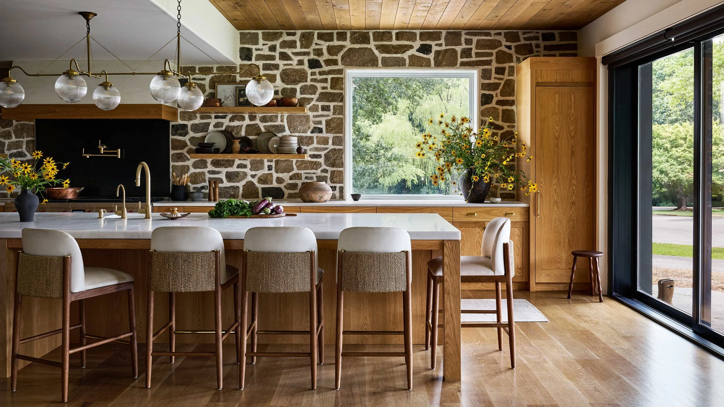 Kitchen-Looking-East.jpg