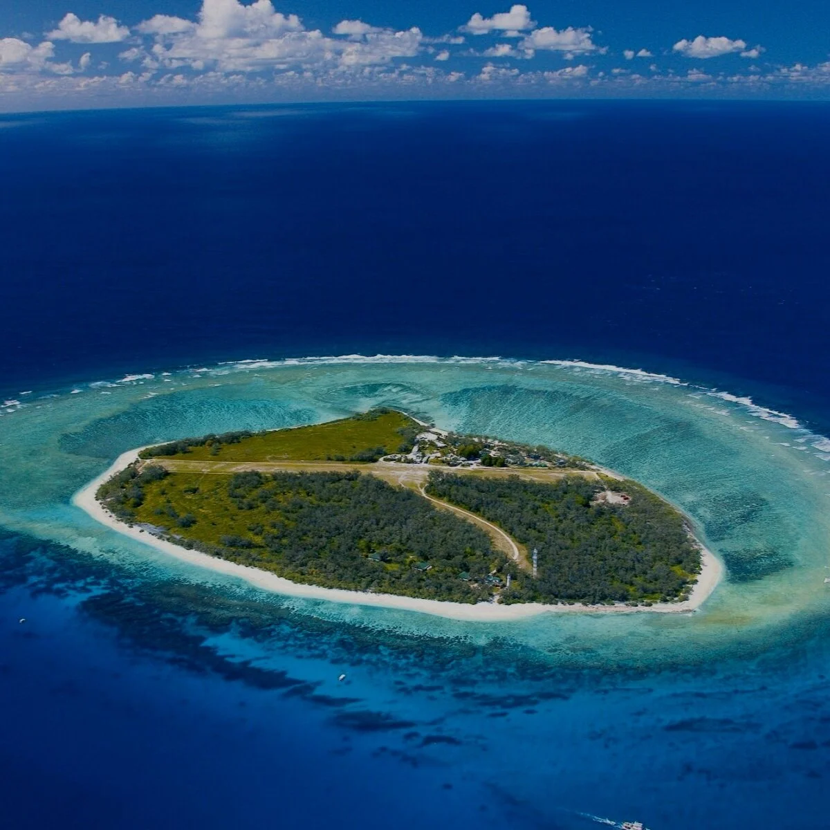 Aerial-photo-of-Lady-Elliot-Island.jpg