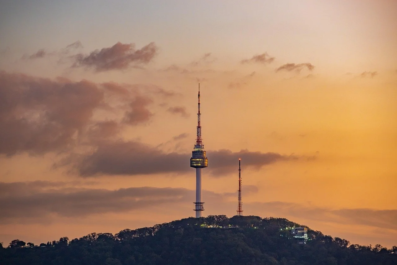 Seoul_Tower.jpg