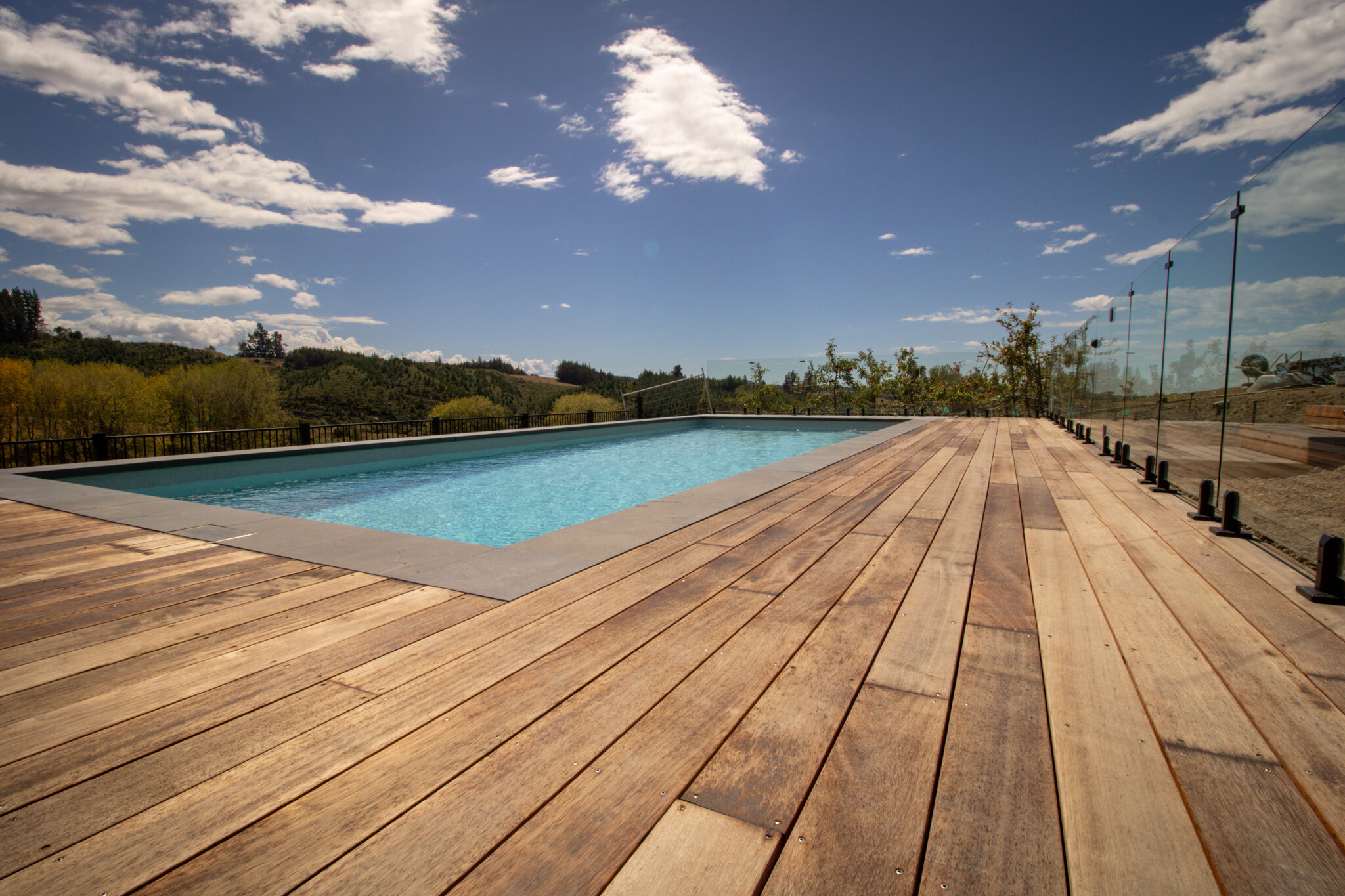 Simply sublime! We love how this Kwila deck around a &quot;Torino&quot; is weaving itself into the stunning back drop of Redwood Valley. 🤩

#nvp #nvpools #newvisionlandscapes #nvl #landscapearchitecture #landscapedesign #nvdesign #teamawesome #teamn