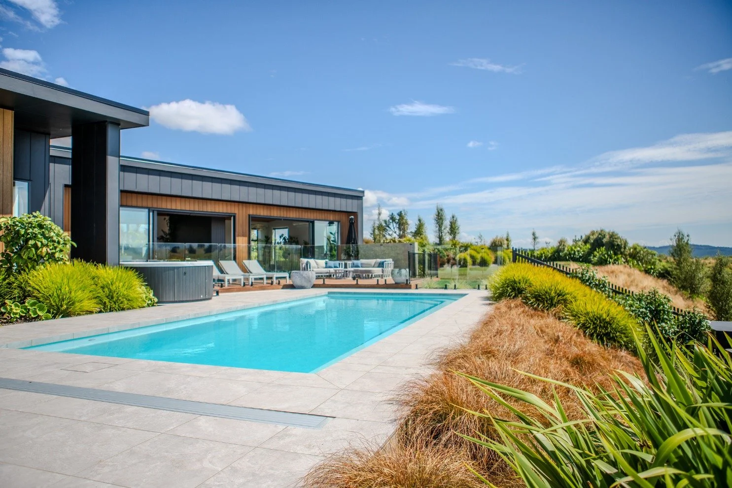 We love creating functional outdoor spaces with plenty of room for friends and family to enjoy the poolside.

#nvp #nvpools #newvisionlandscapes #nvl #landscapearchitecture #landscapedesign #nvdesign #teamawesome #teamnvl #nelsontasman #nelsontasmann