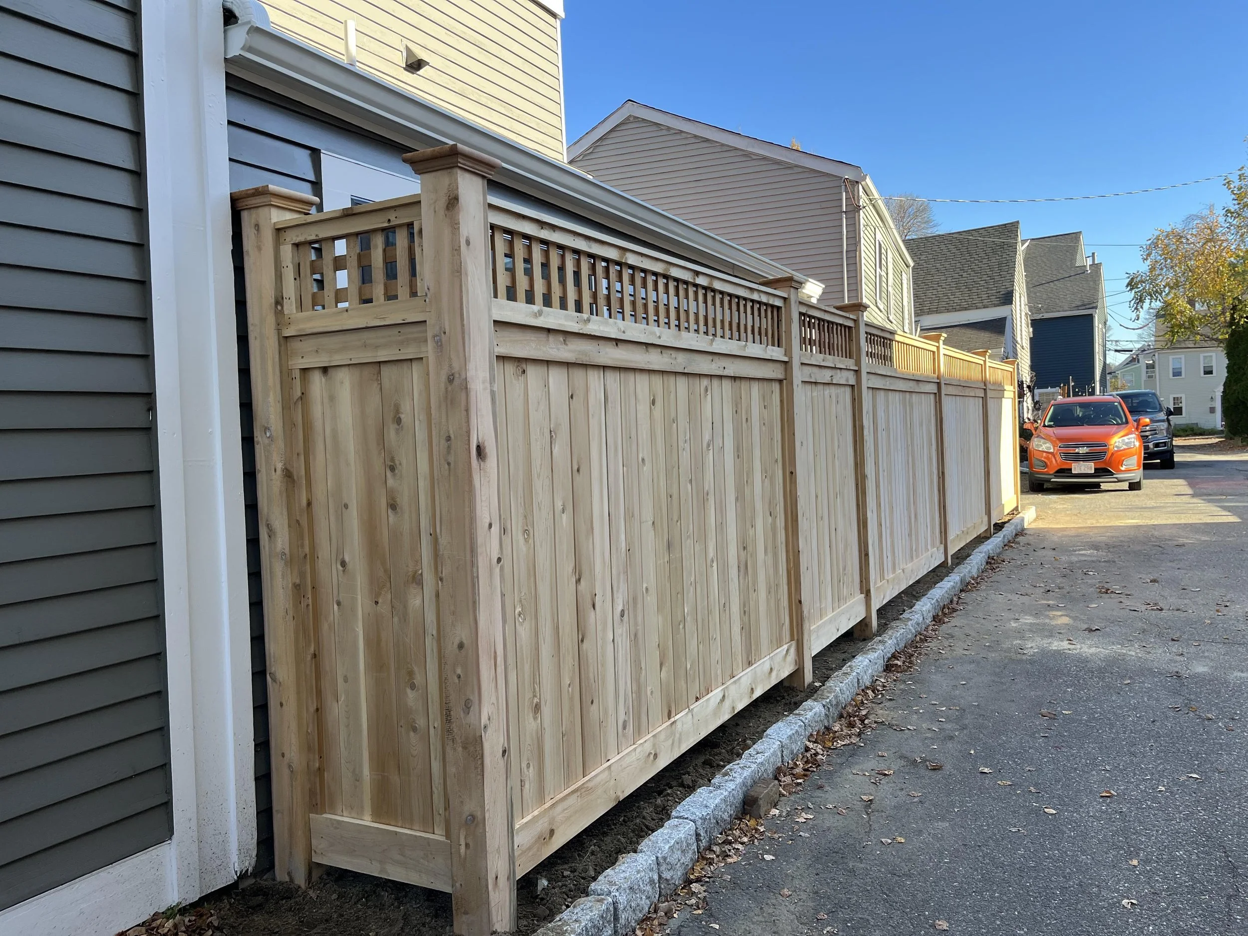 T_G Lattice topper Cedar posts .jpg