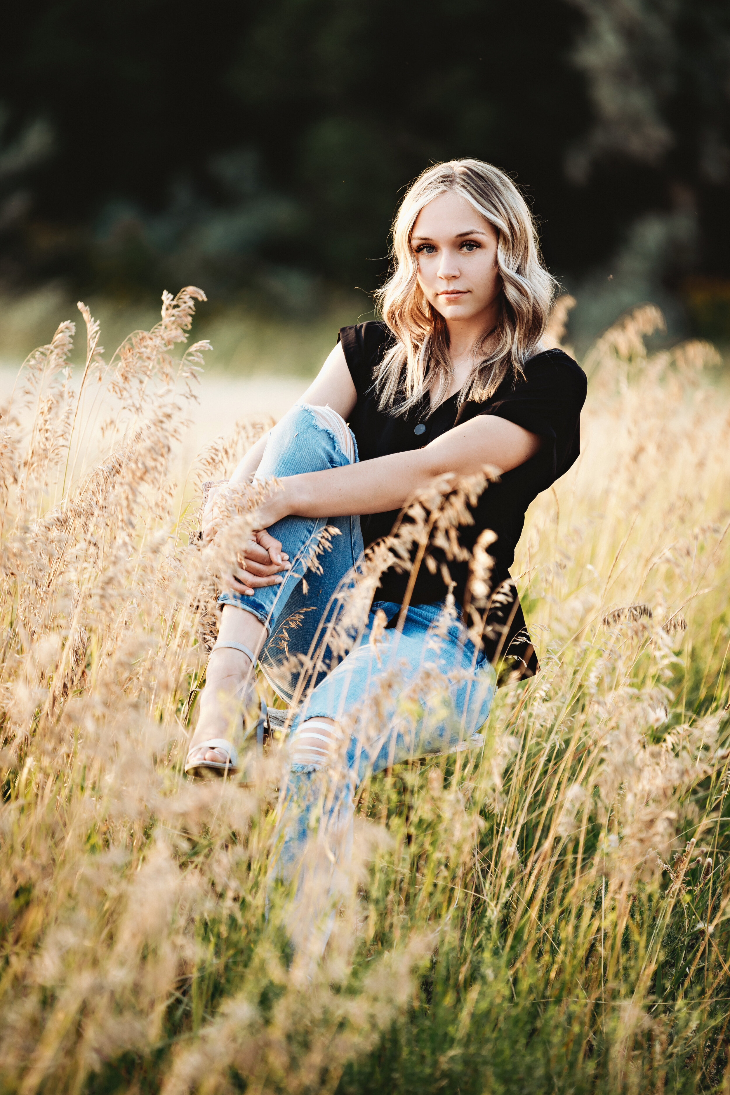 twin_falls_senior_portraits_photographer_expressions_by_aimee