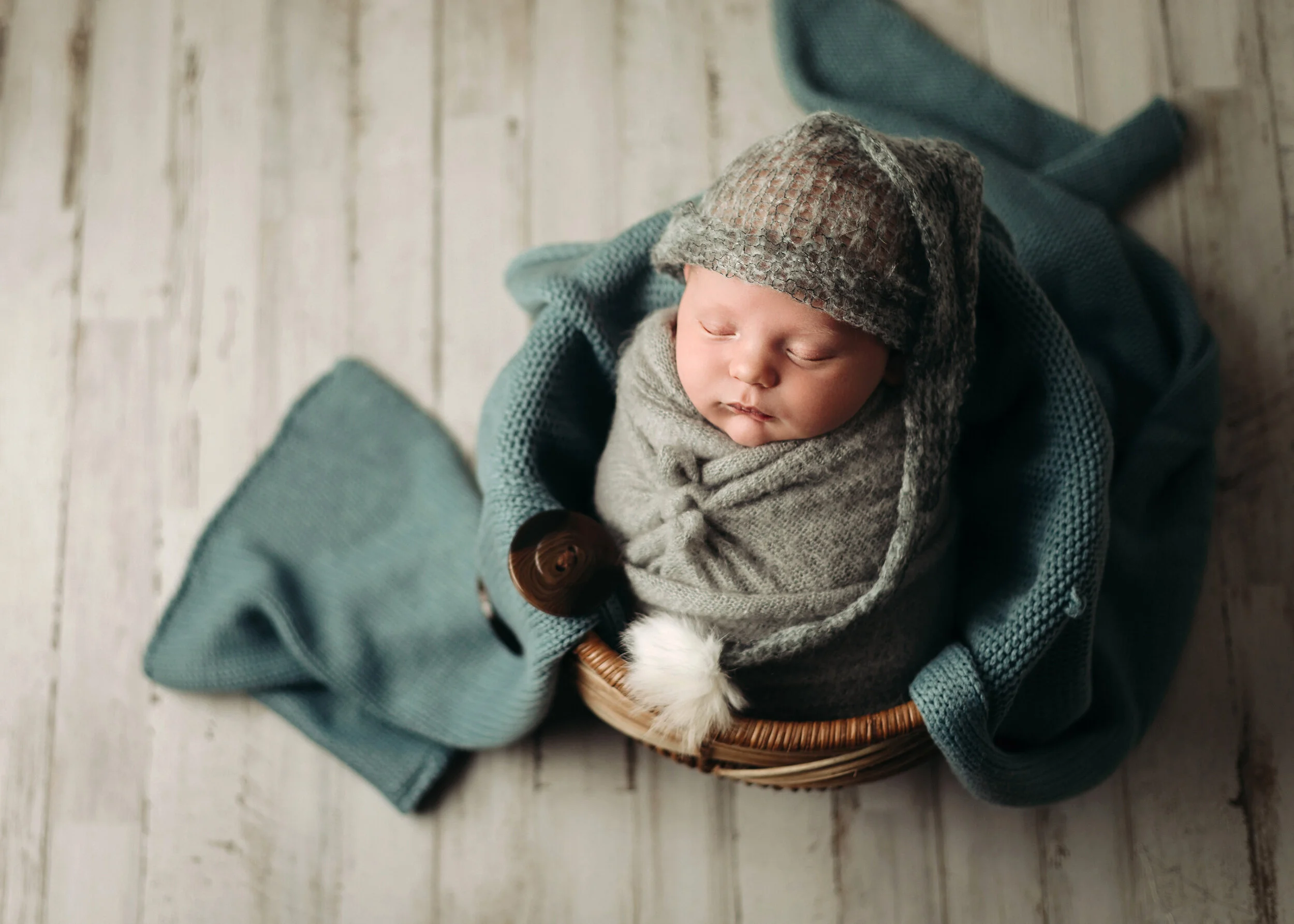 Why I Love In Studio Newborn Sessions