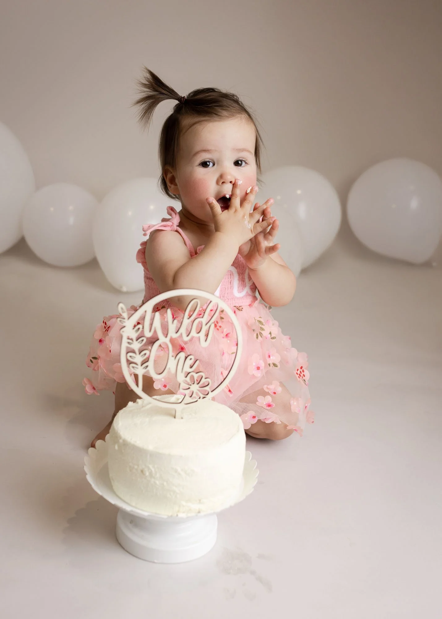 idaho-falls-cake-smash-photographer-one-year-old-session01.jpg