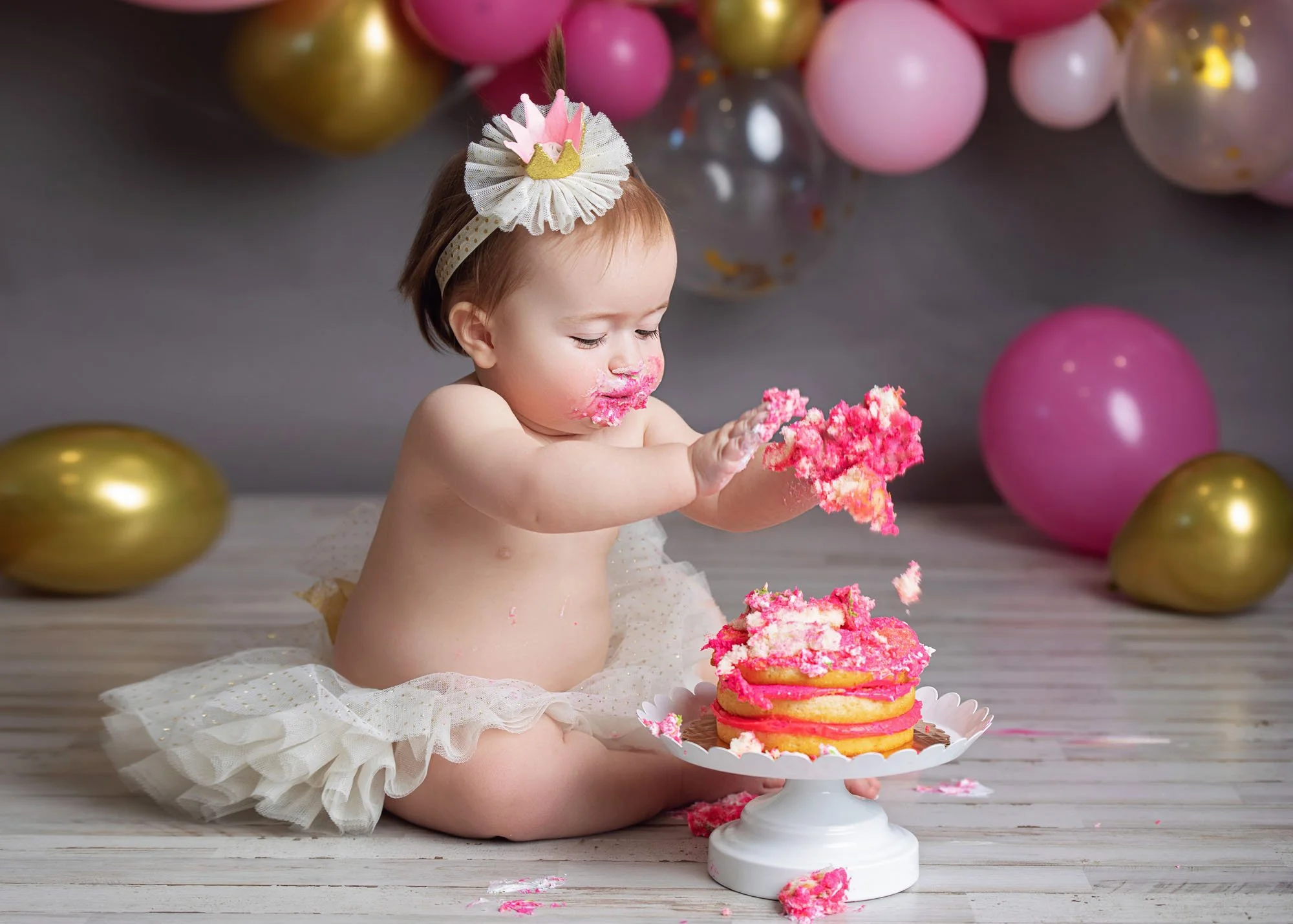 idaho-falls-cake-smash-photographer-first-birthday-boy75.jpg