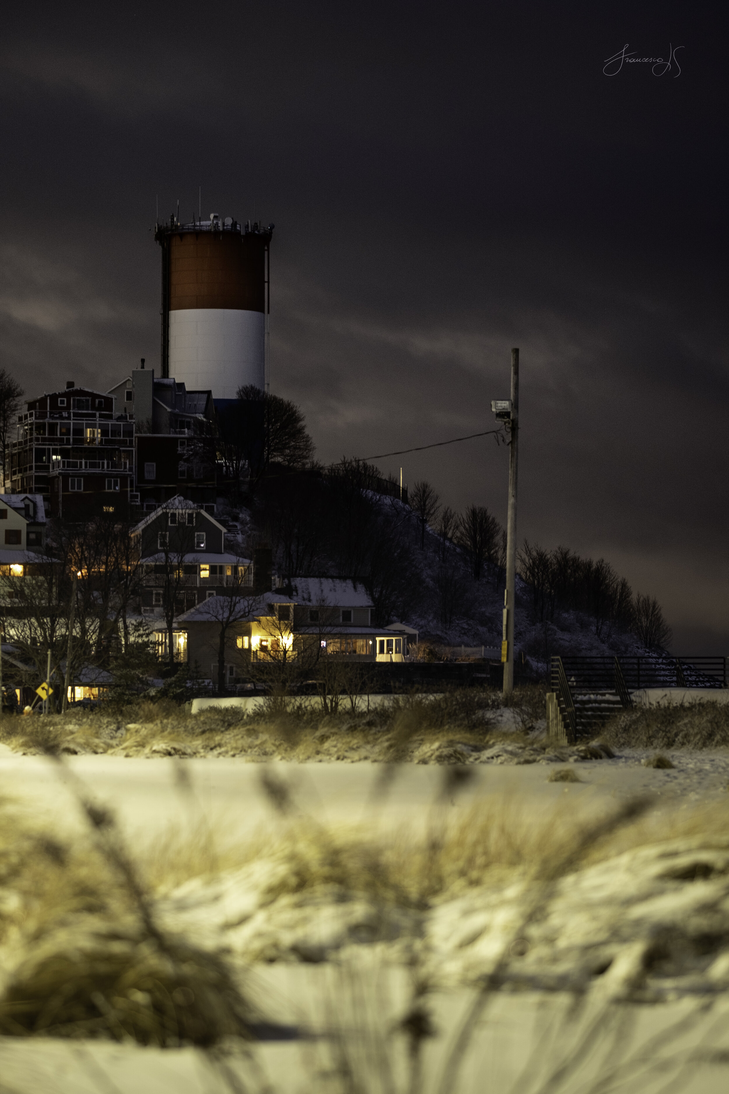 Contest Finalist in "Picturing The Yellow Color" Photo Contest (ViewBug) \\
Contest Finalist in "Architecture And The Night" Project (ViewBug) \\
Contest Finalist in "Lighthouse Beauty" Photo Contest (ViewBug) \\
Contest Finalist in "Photogenic Vi