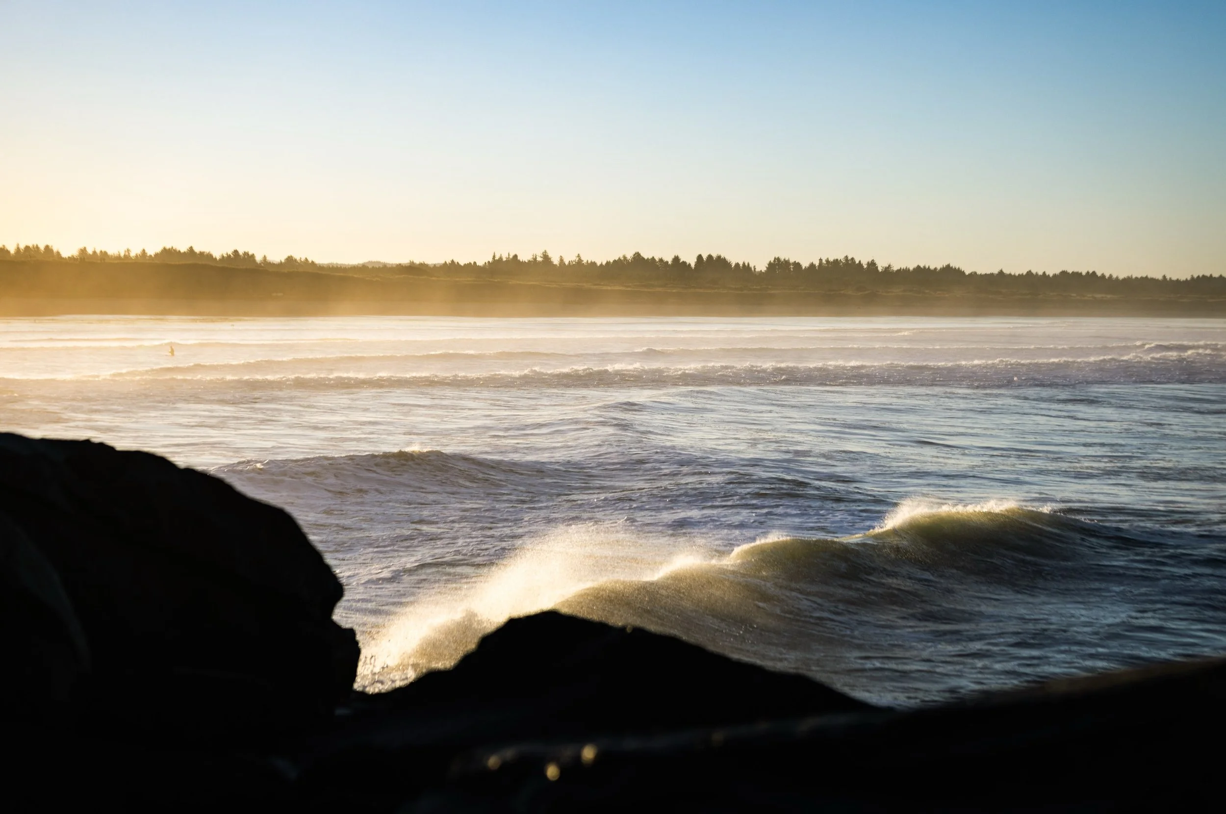 There were some brave souls out there today! And while I prefer to shoot from in the water for a variety of reasons (mainly I love getting tossed around and the juggling act of swimming and looking and shooting and ducking is real nice for my brain),