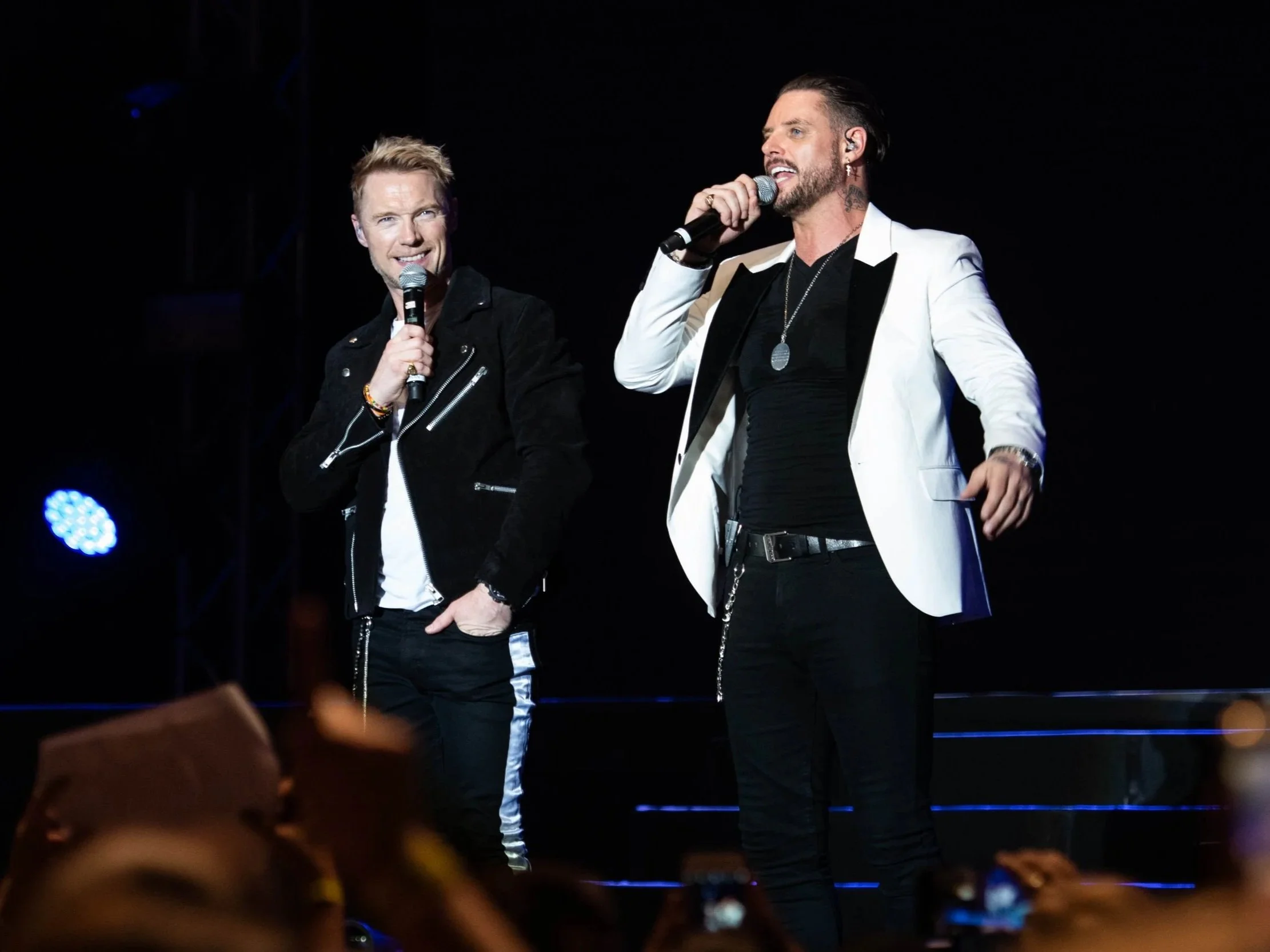 Boyzone-839+copy+2.jpg