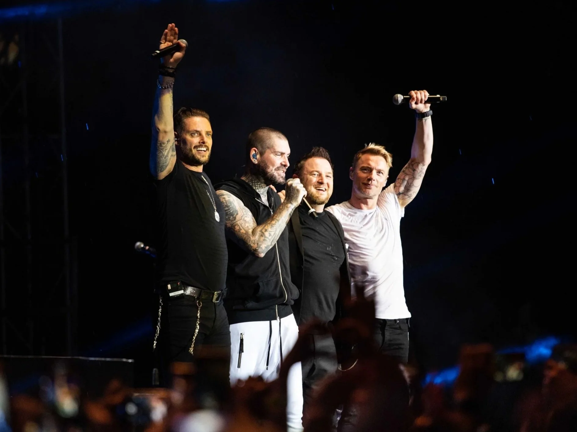 Boyzone-899+copy+2.jpg