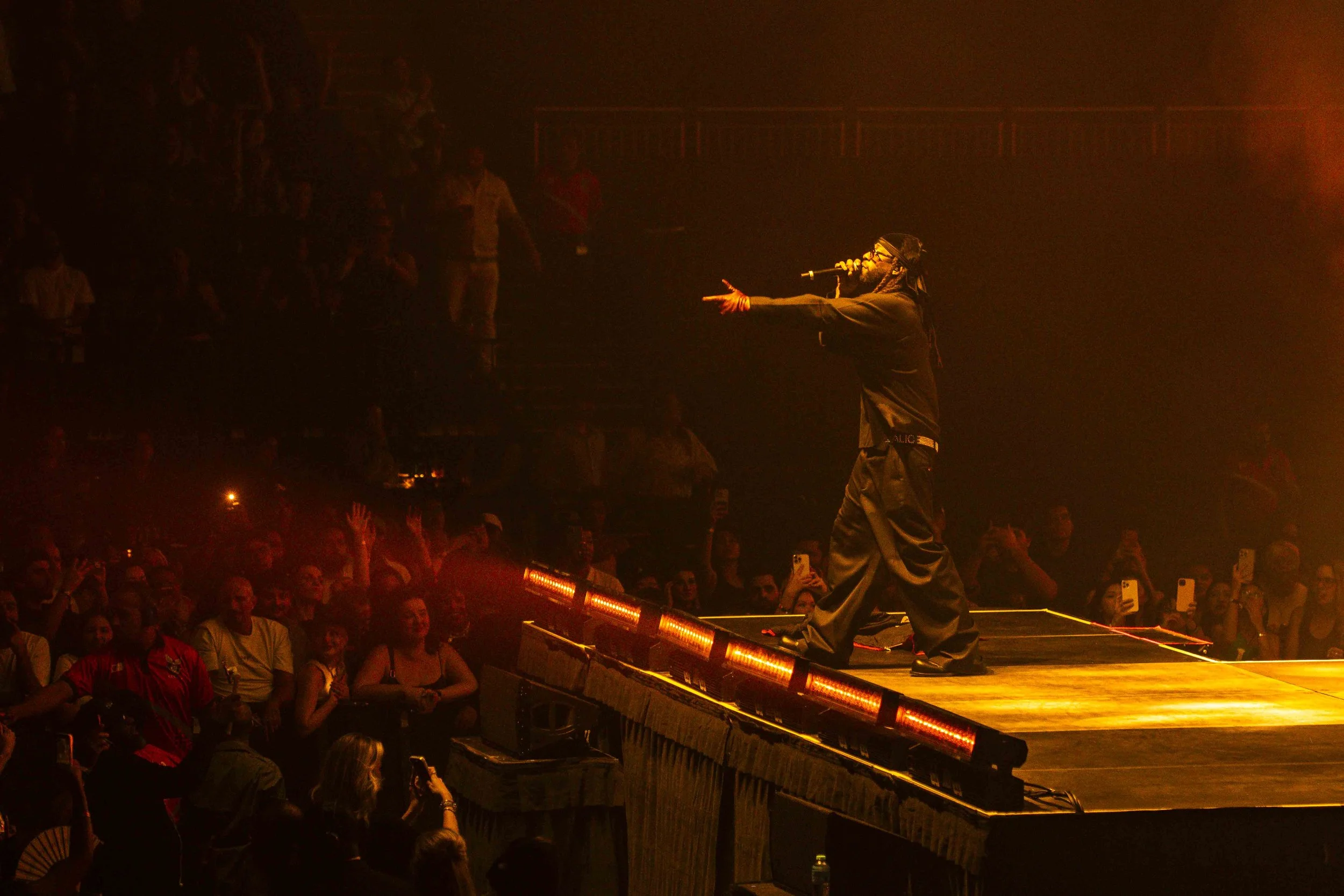 Timb-jeff_29112025-2059.jpg