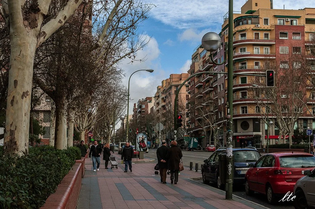 Delicias, Madrid: La Guía del Barrio Donde Trabajamos