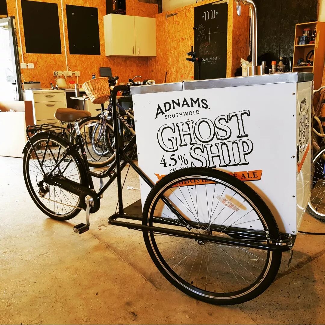 Trike repairs done! 
@adnams #Ghostship beer bike dispenser.
What a great way to stay hydrated whilst out on a warm days ride. 
We apologise now that we haven't got these for hire! 😆🤣

#cyclerepairs #southwold
#unusualbikes