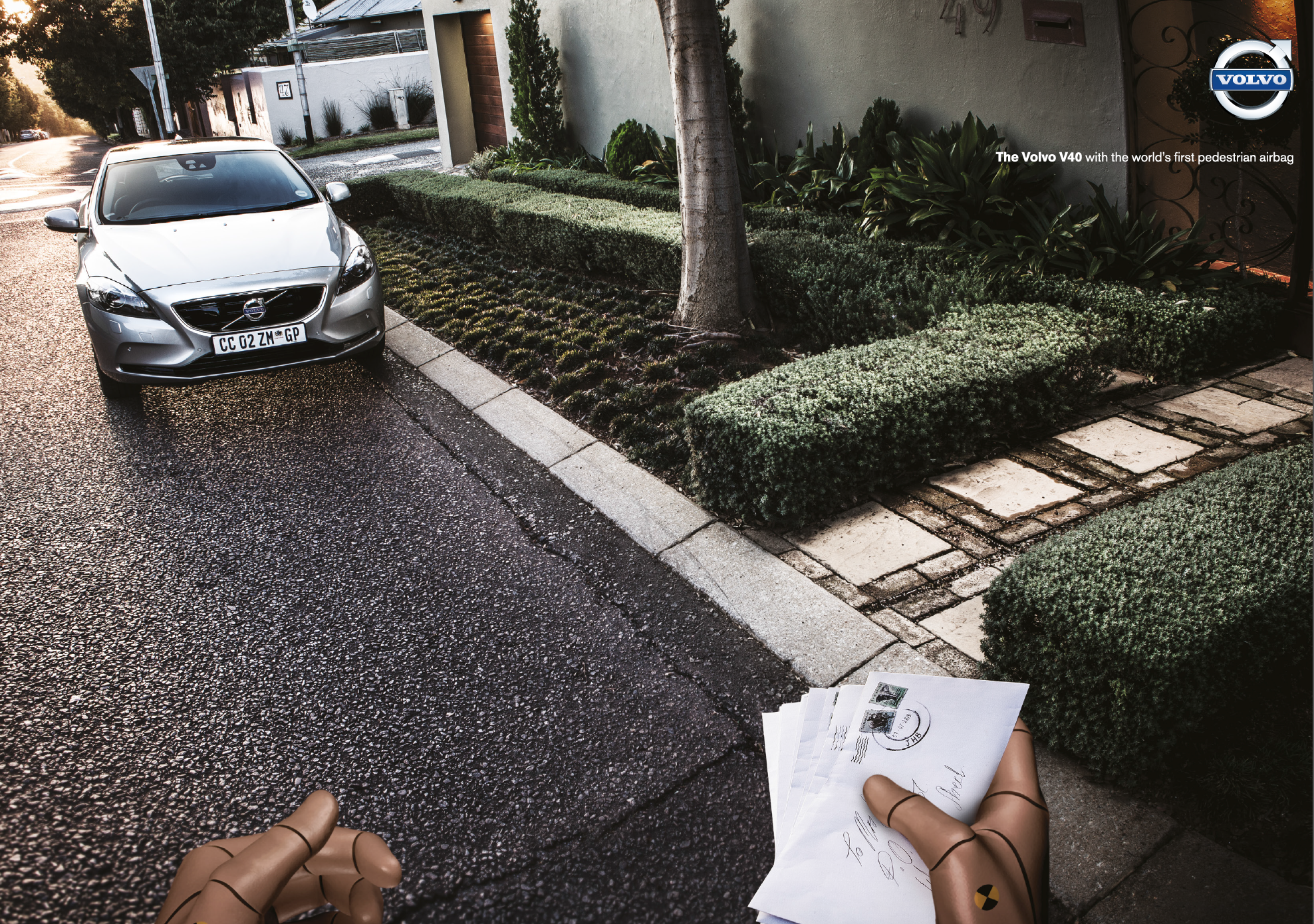 Volvo V40 postman print.png