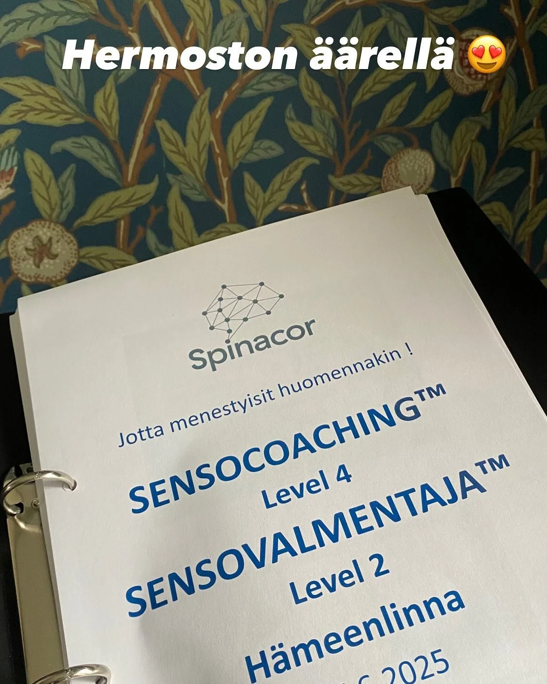 #sensocoaching koulutuksessa H&auml;meenlinnassa. 

T&auml;n&auml;&auml;n avattiin muun muassa introvertin ja ekstrovertin eroja. Mik&auml; on oma tapa saada lis&auml;&auml; ja k&auml;ytt&auml;&auml; energiaa eli vireytt&auml;. Niin mielenkiintoista.