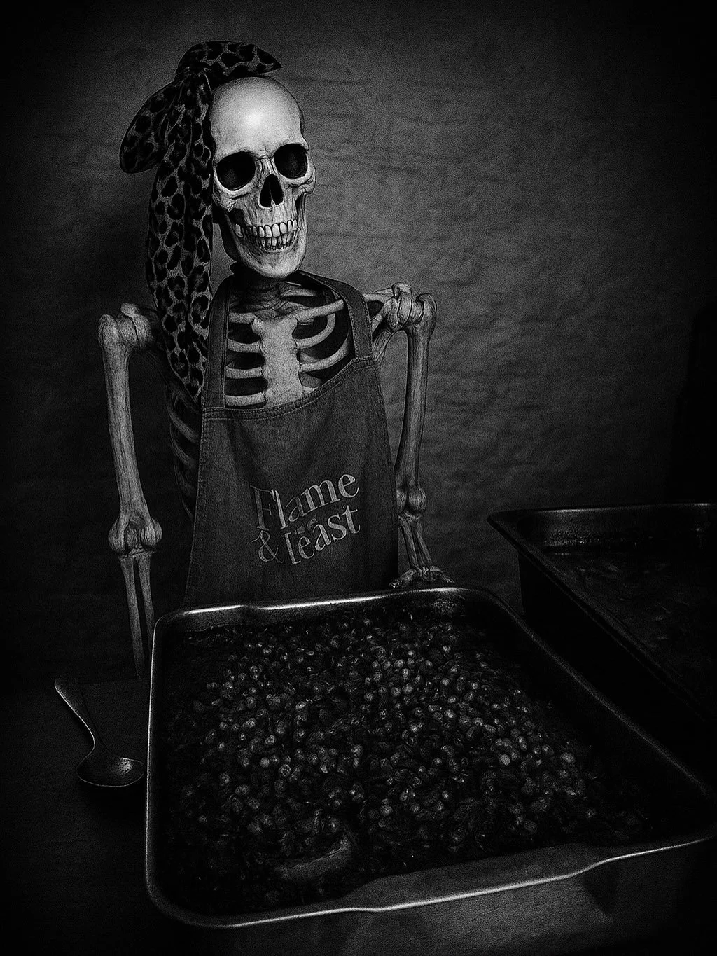 Serving up flavours to die for&hellip; literally! Happy Halloween!

👻 Tag someone who&rsquo;d brave a bite from our haunted kitchen!

&bull;
&bull;

#halloween #happyhalloween #skeleton #todiefor #skeletonchef #hauntedkitchen #firechef #chef #privat