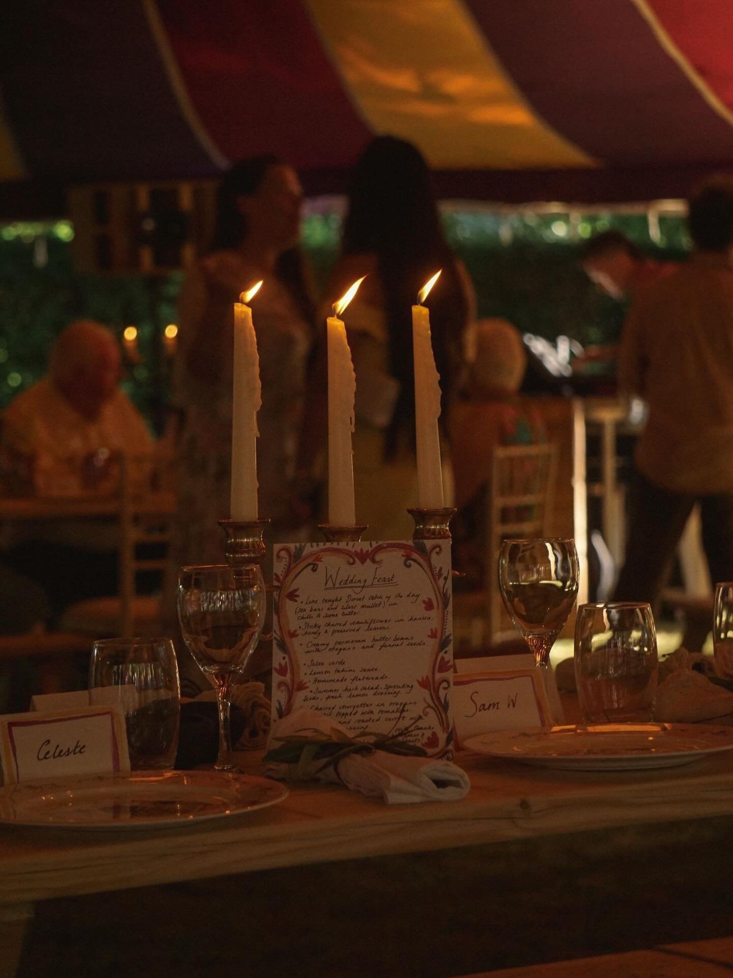 Wishing all our followers a wonderful feast filled Christmas! ✨🎄🎅❤️

&bull;
&bull;

#merrychristmas #wishingyouamerrychristmas #followers #christmas #firechef