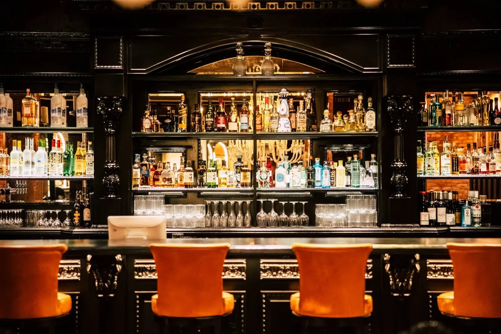 The Singles Room bar at 45 London