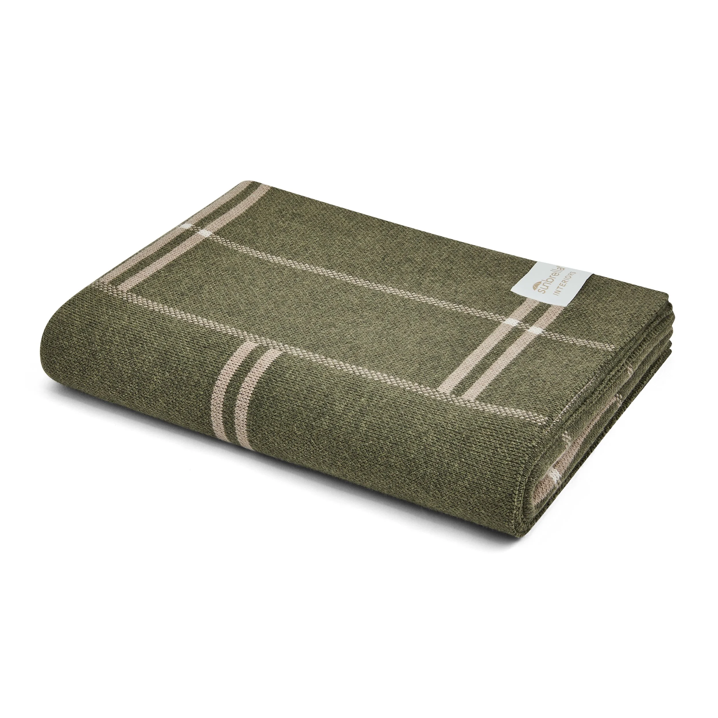 Interiors Signature Throws - Spring 2026 - Gallery Grid Aloe_Folded3-4.jpg
