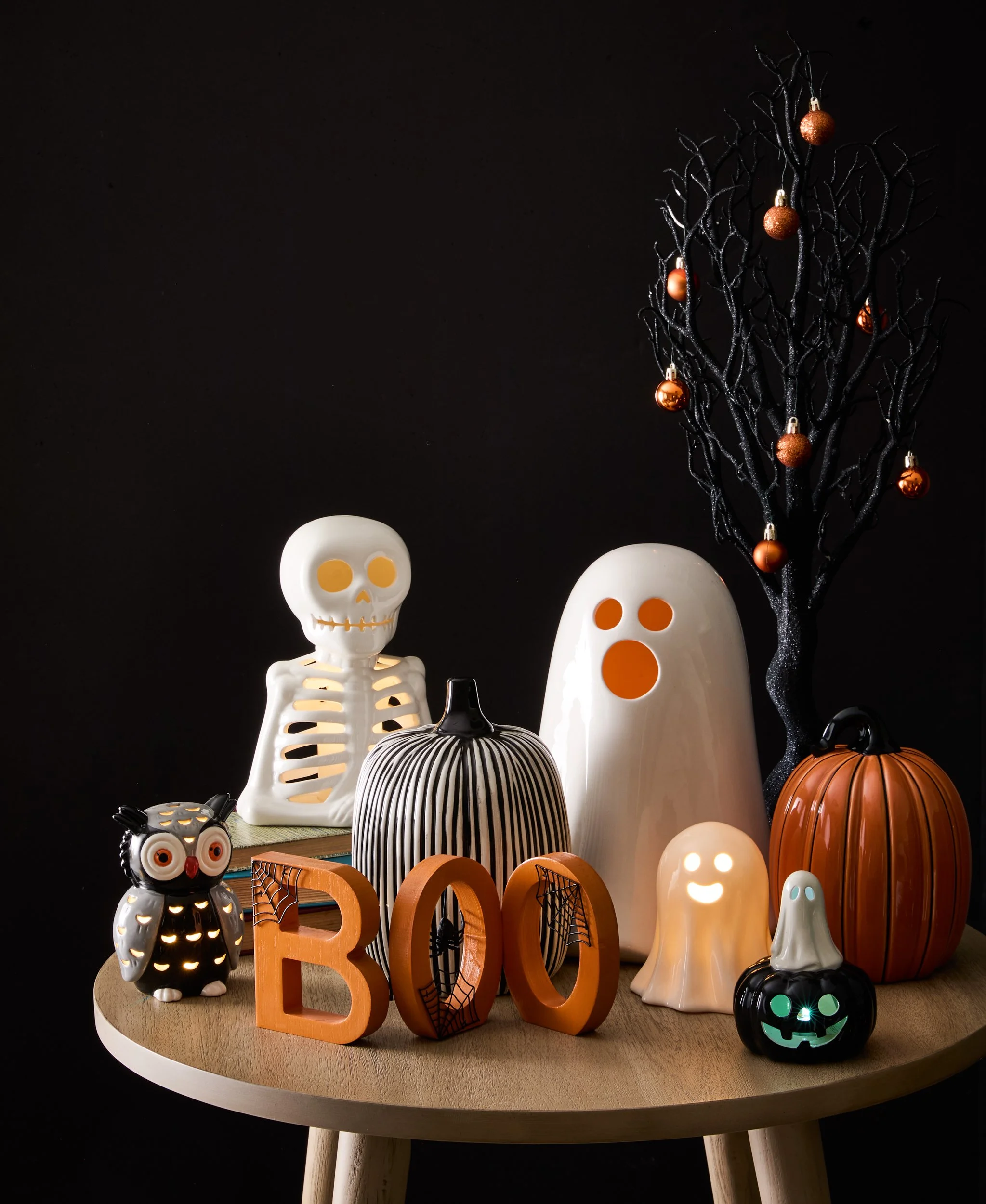 2325-10974 FY25 Fall Halloween_boo header.jpg