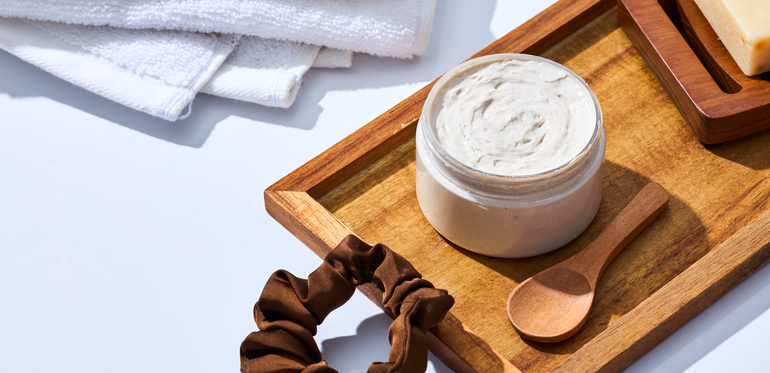 w-tumeric-face-mask-recipe2.jpg