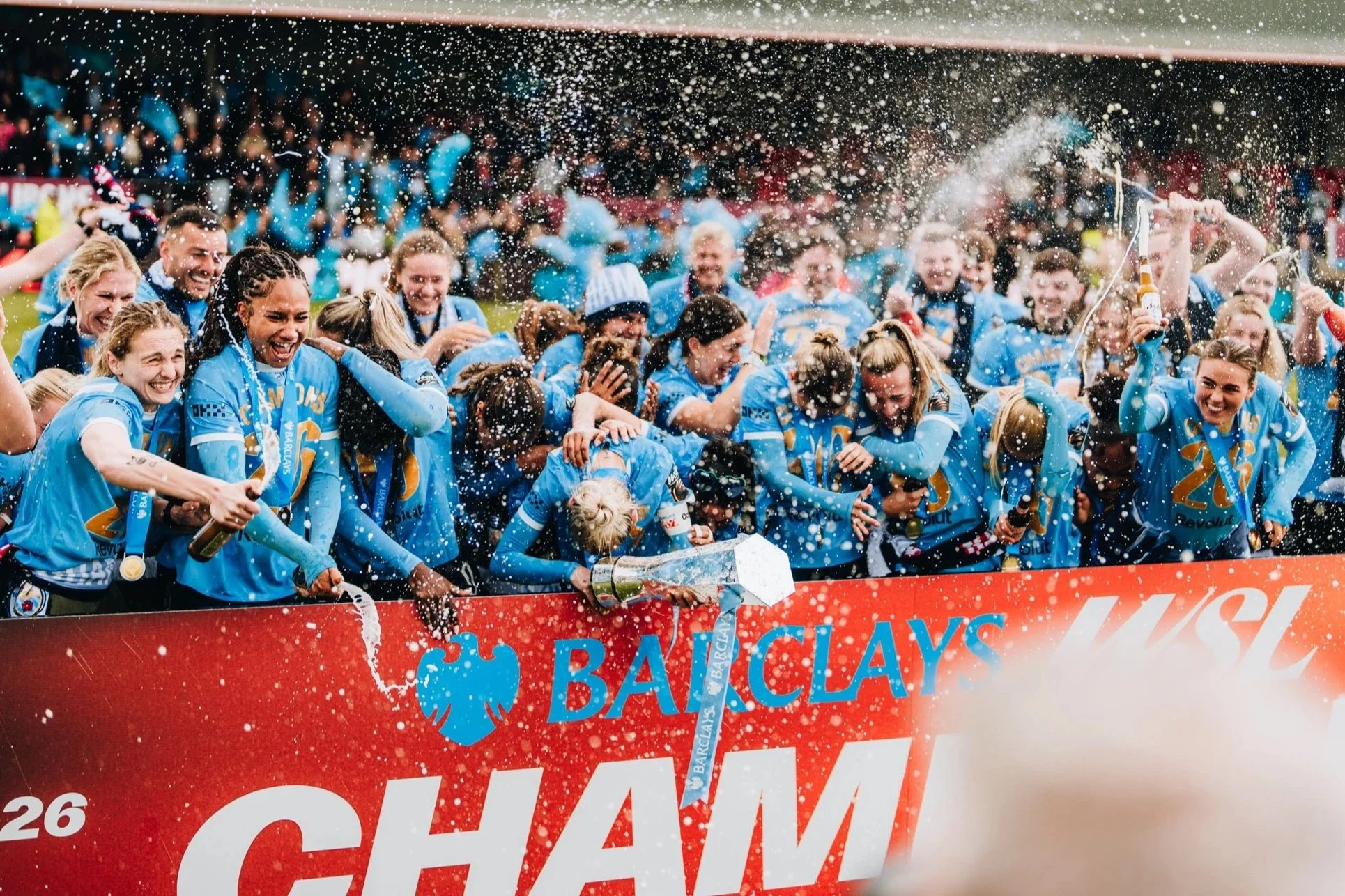 MAN+CITY+BARCLAYS+WSL+CHAMPIONS+LIFESTYLE+PHOTOGRAPHER+RYAN+LOMAS.jpg