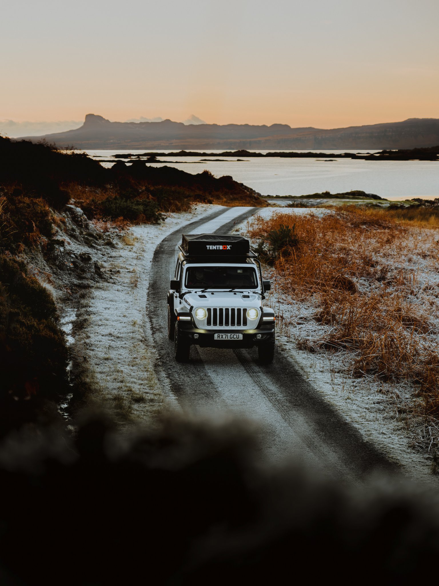 RYAN LOMAS LIFESTYLE PHOTOGRAPHER.jpg