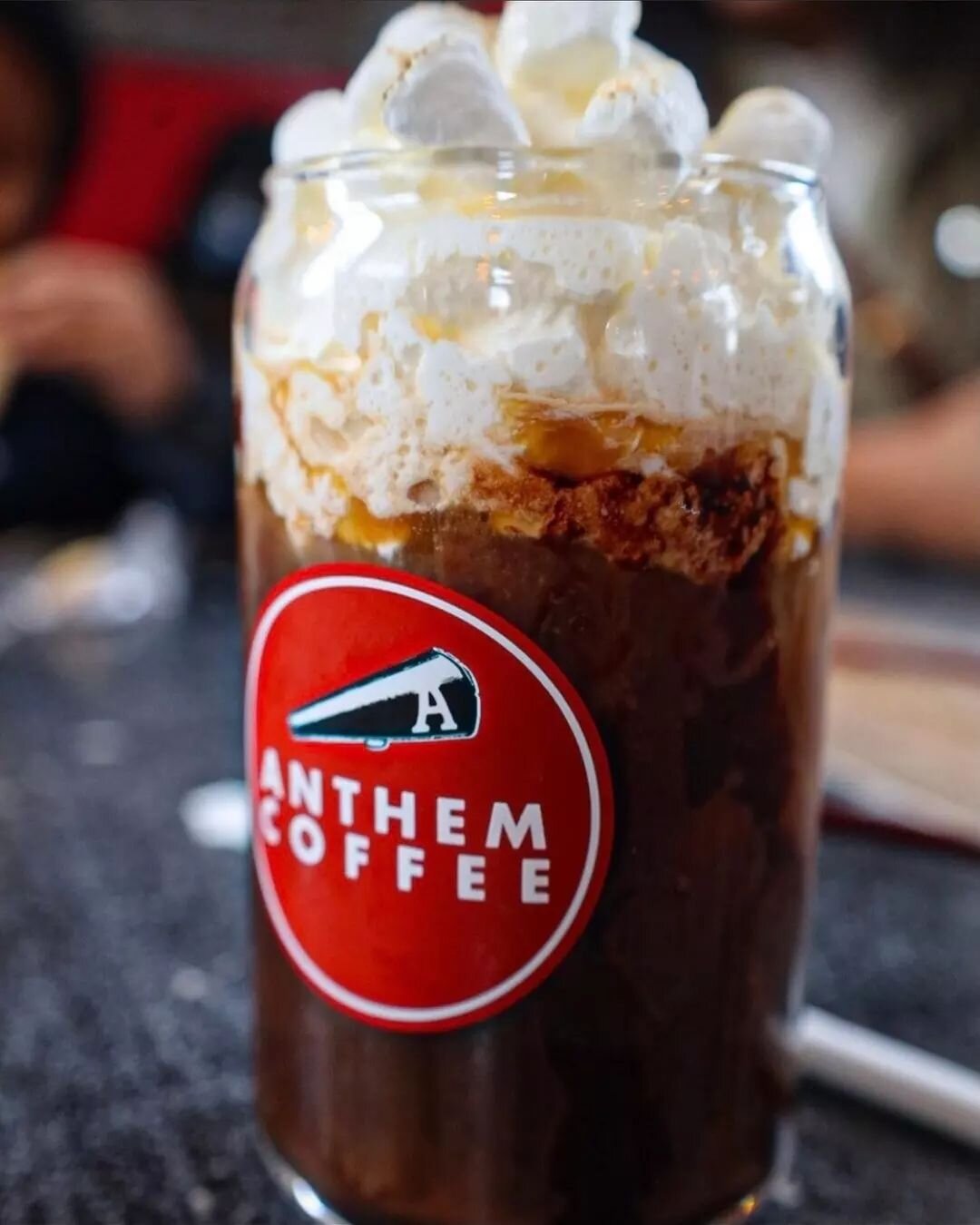 S'Mores Cold Brew getting us in the mood for summer camping. 🔥🏕

📸: @vwillmc1