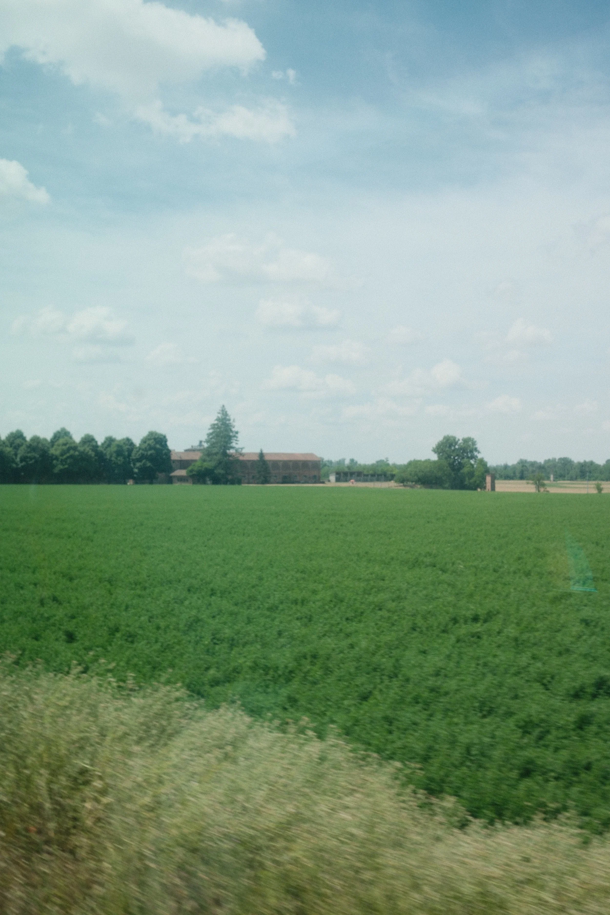 05/2026 TRAIN TO MILAN