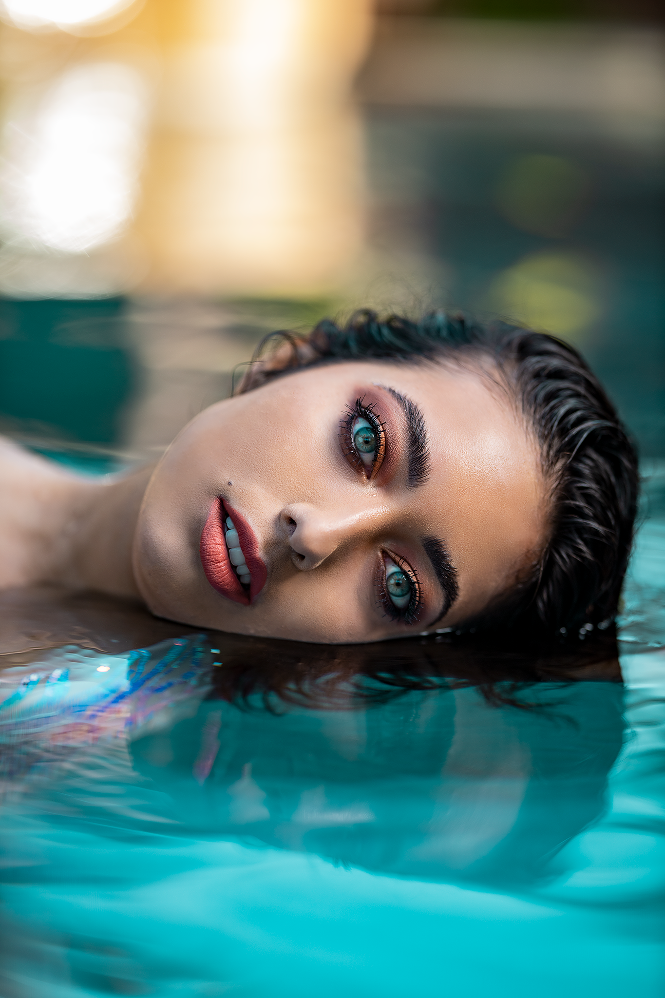 roxy face in water.png