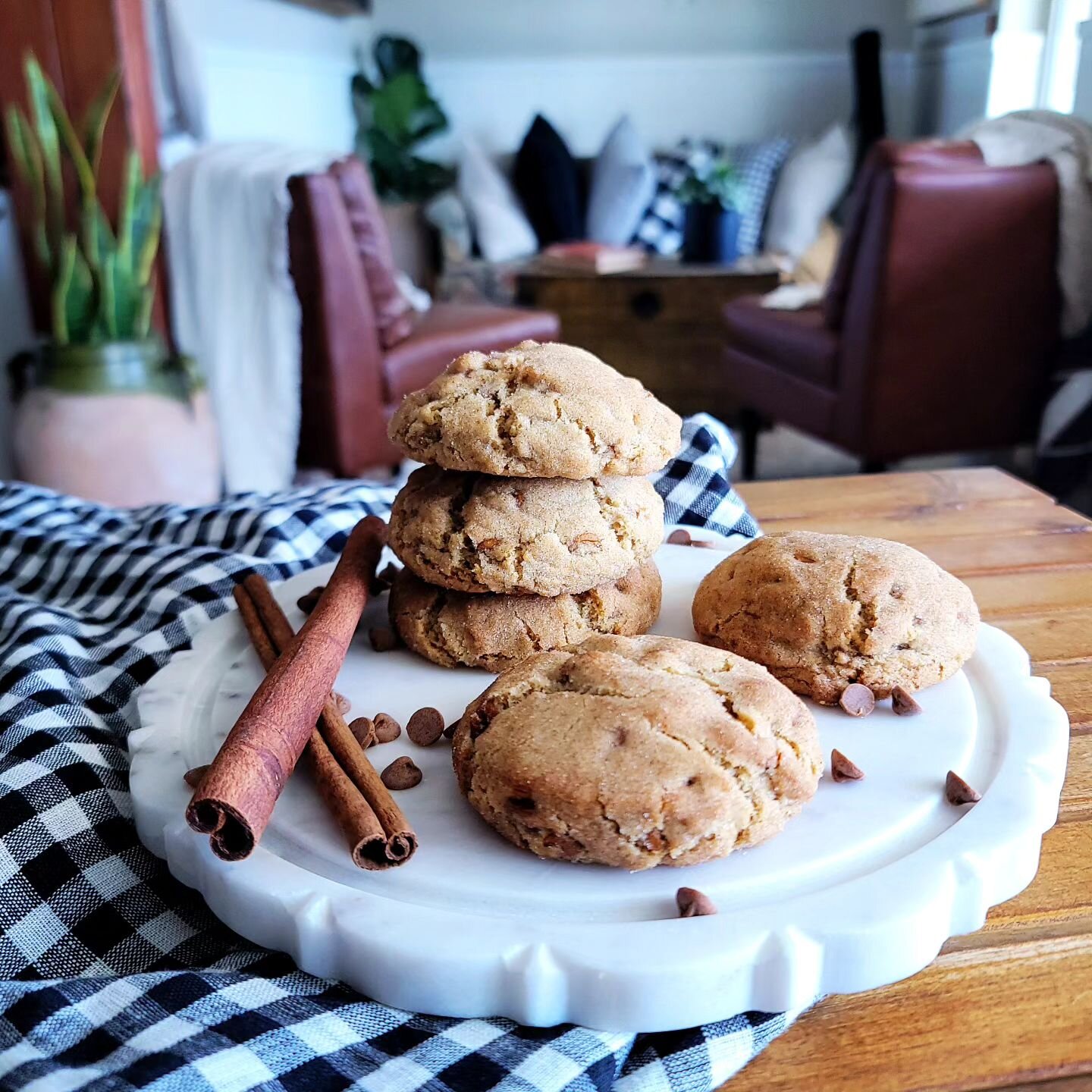 My all-time #1 FAVORITE cookie I make! 
I dream about this cookie. Seriously 😍

🍪The Snickerdoodle🍪

This is not your ordinary Snickerdoodle....

#artisancookies #cookiesofinstagram #snickerdoodle #snickerdoodlecookies #eatcookies #cookies #delici