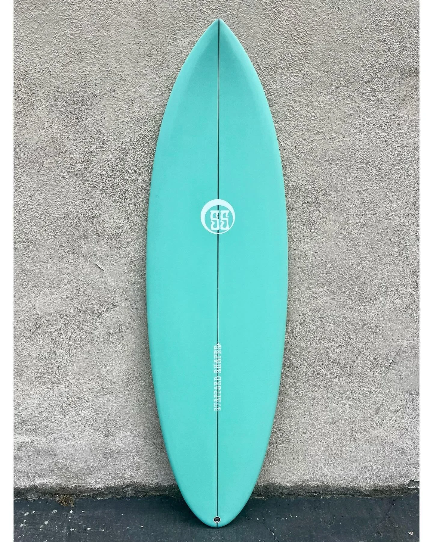 5&rsquo;8&rdquo; Quad Channel Twin + 2 for @fredw_9 . This design came about from a personal need for something in the quiver  to cover the small stuff and the larger stuff, cutting out an extra board in the bag. I really like the twin pin design tha