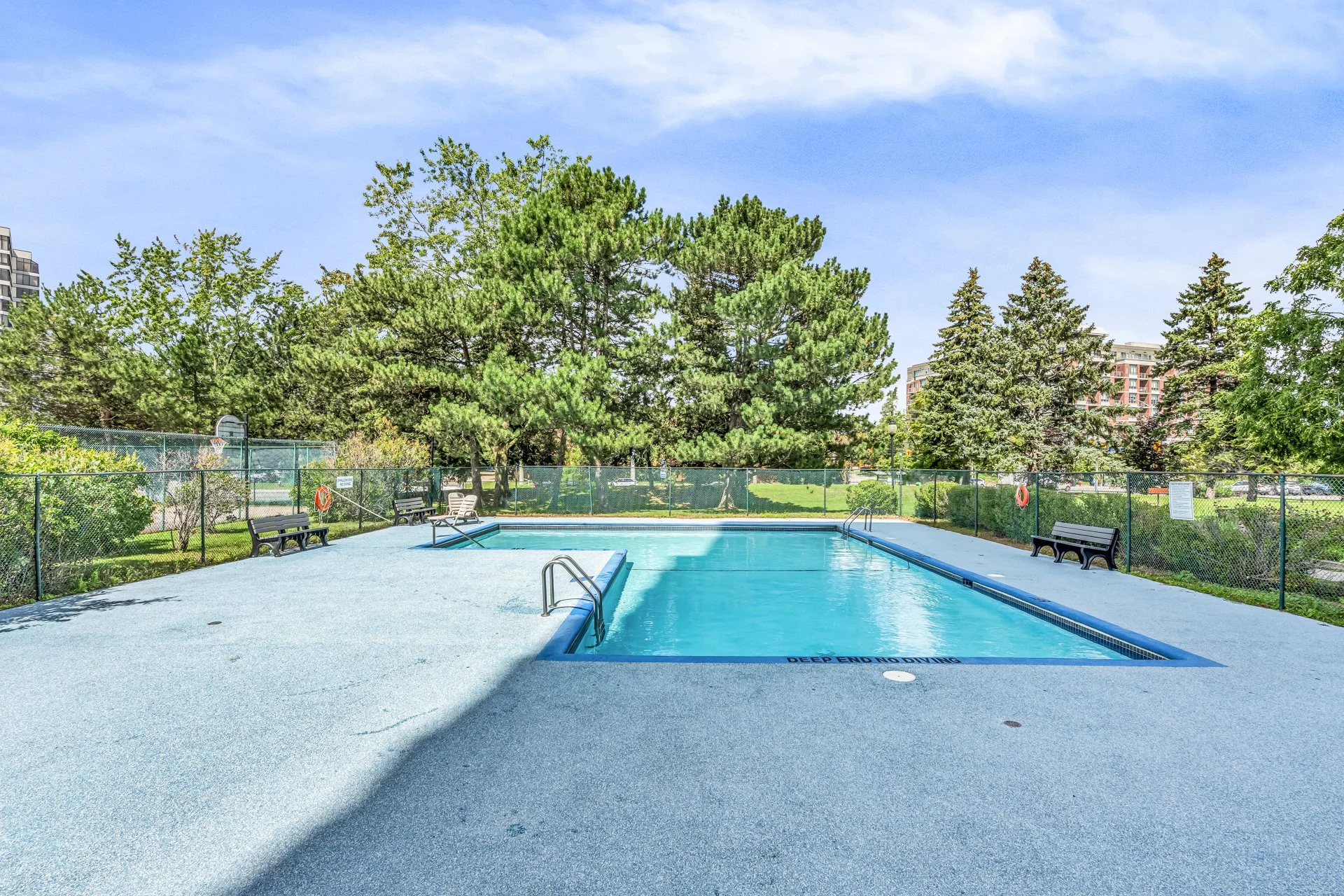 80_010_Amenities.jpg