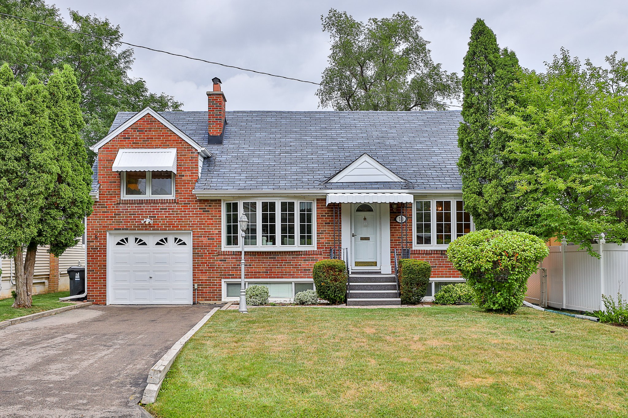10 Thornly Crescent