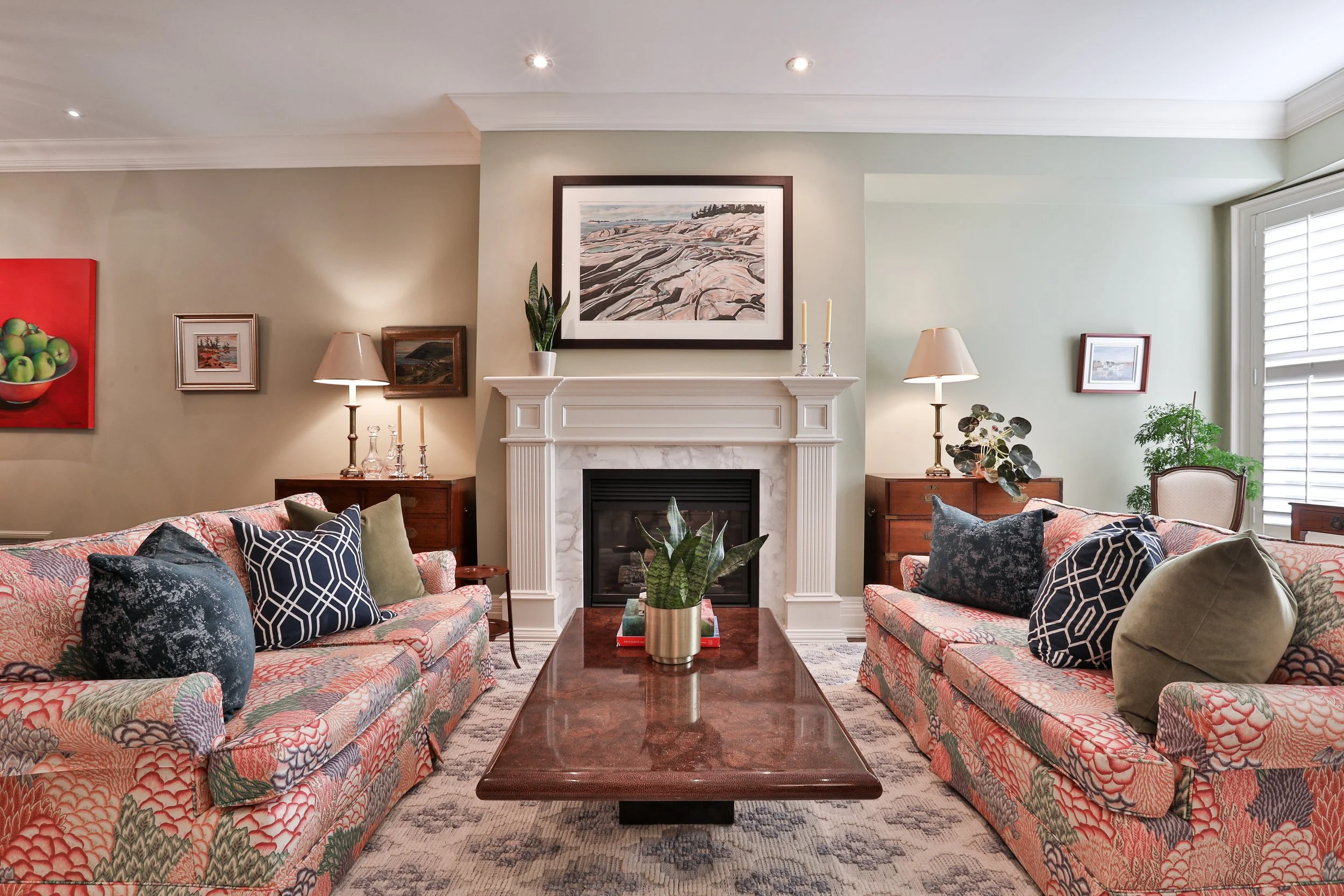 90 Pleasant Boulevard