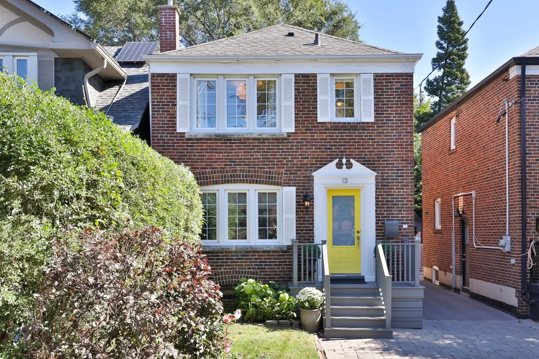 13 Hopedale Avenue