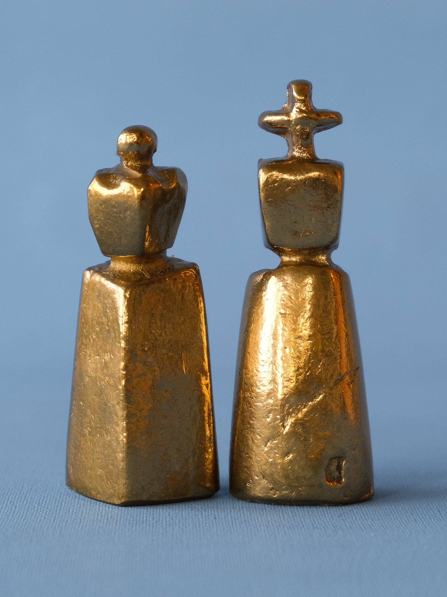 MODERNIST CHESS SET