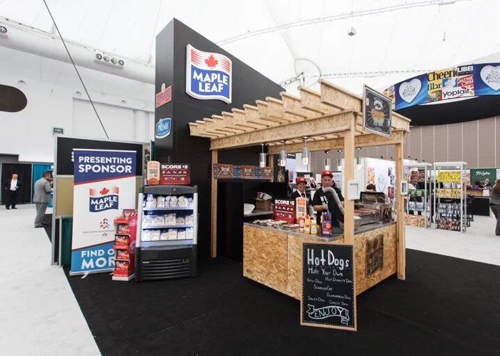 Maple Leaf Penisula Booth.jpeg