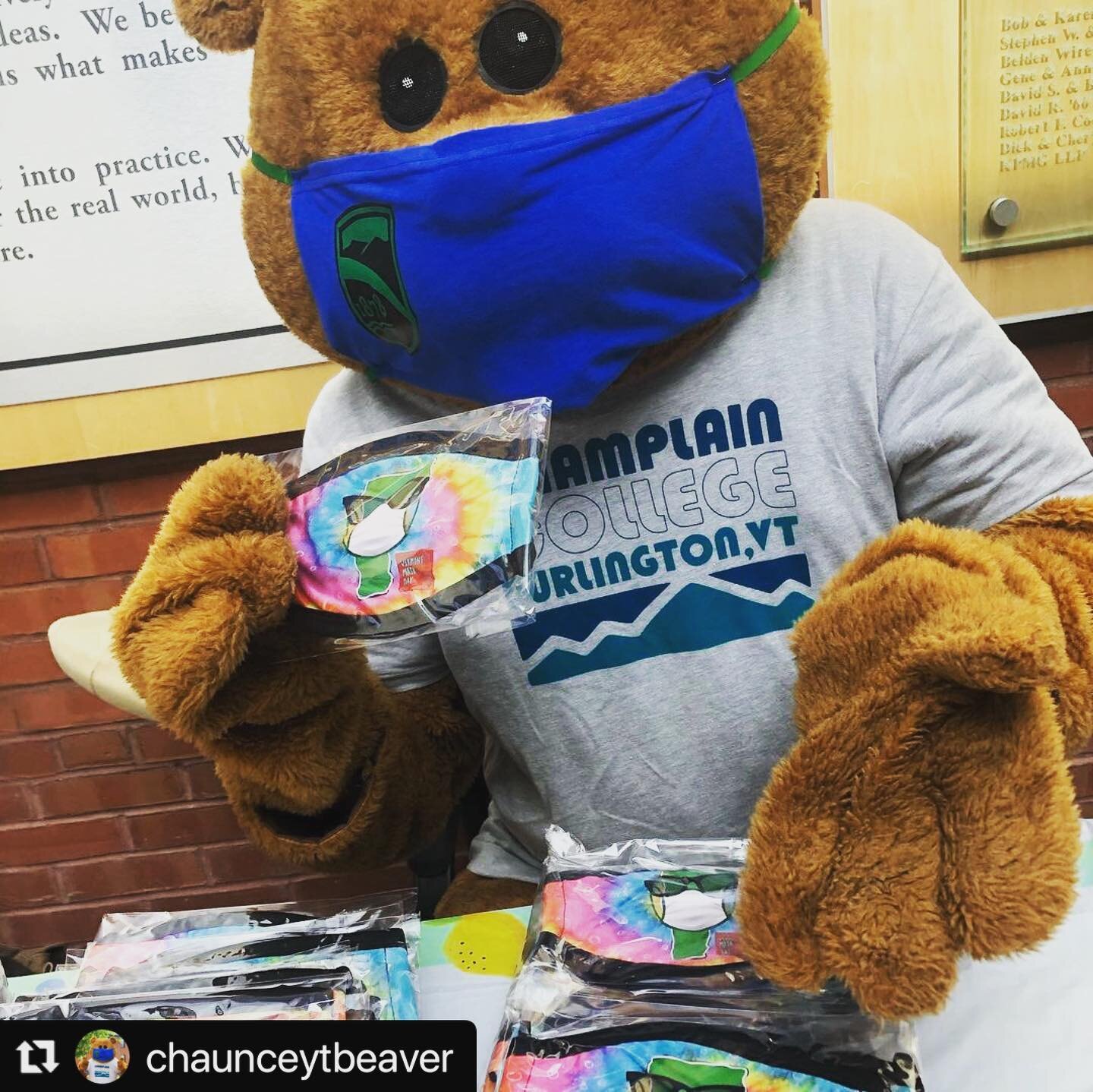 ICYMI: Check out @chaunceytbeaver handing out #vtmaskday masks! 
・・・
Repost: Happy Vermont Mask Day AND Champlain College Spirit Week!!! Stay safe, a WEAR your masks and show us your Champlain Spirit by posting pictures of you in your VT masks and Ch