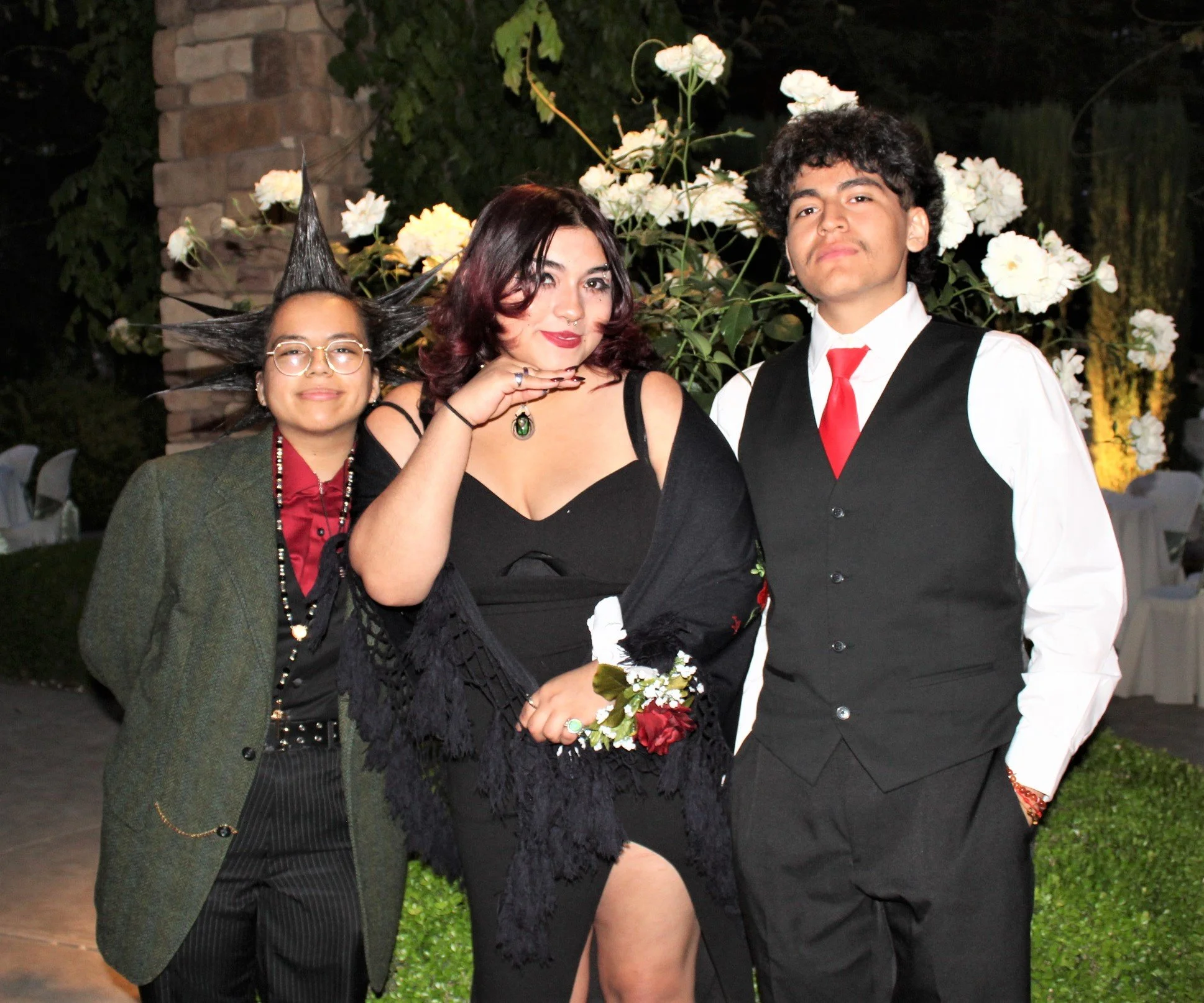 Gracie and 2 pals 1.JPG